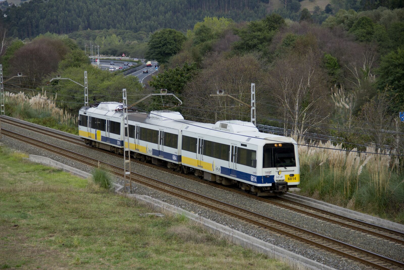 Canon EOS 550D (EOS Rebel T2i / EOS Kiss X4) sample photo. Train, railway, transport photography
