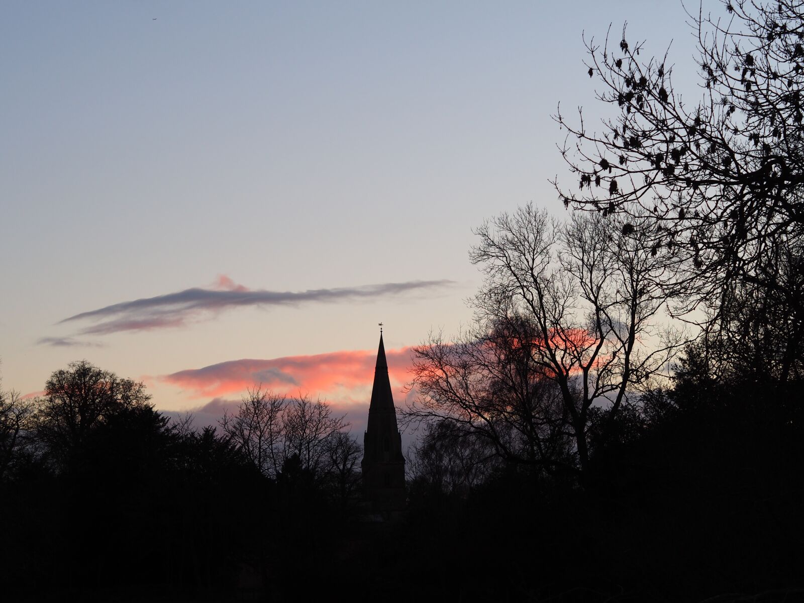 Olympus OM-D E-M5 II sample photo. Church, bells, hm, queen photography