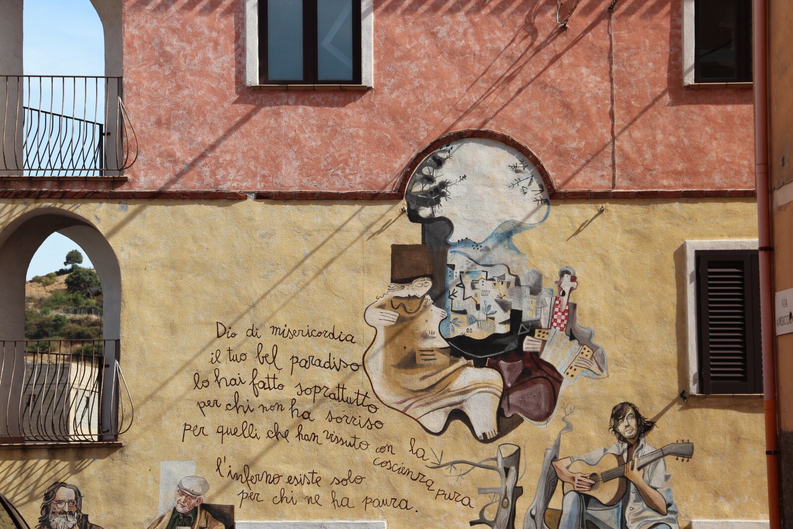 Canon EOS 600D (Rebel EOS T3i / EOS Kiss X5) sample photo. Sardinia, orgosolo, murals photography