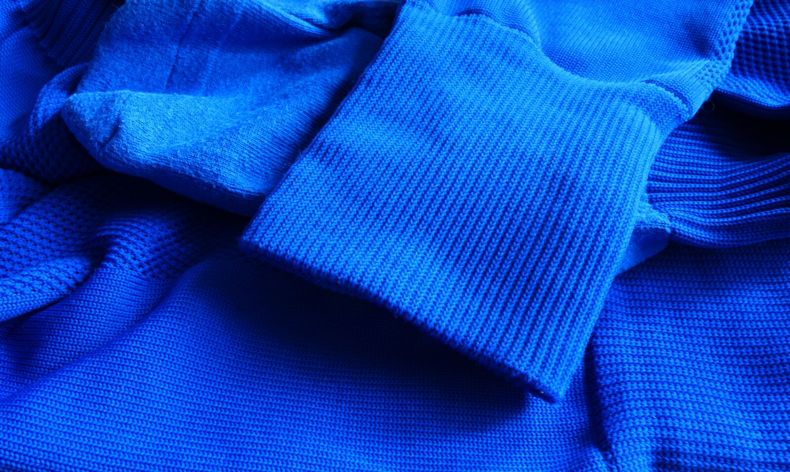Sony Cyber-shot DSC-RX100 sample photo. Fabric, blue, structure photography
