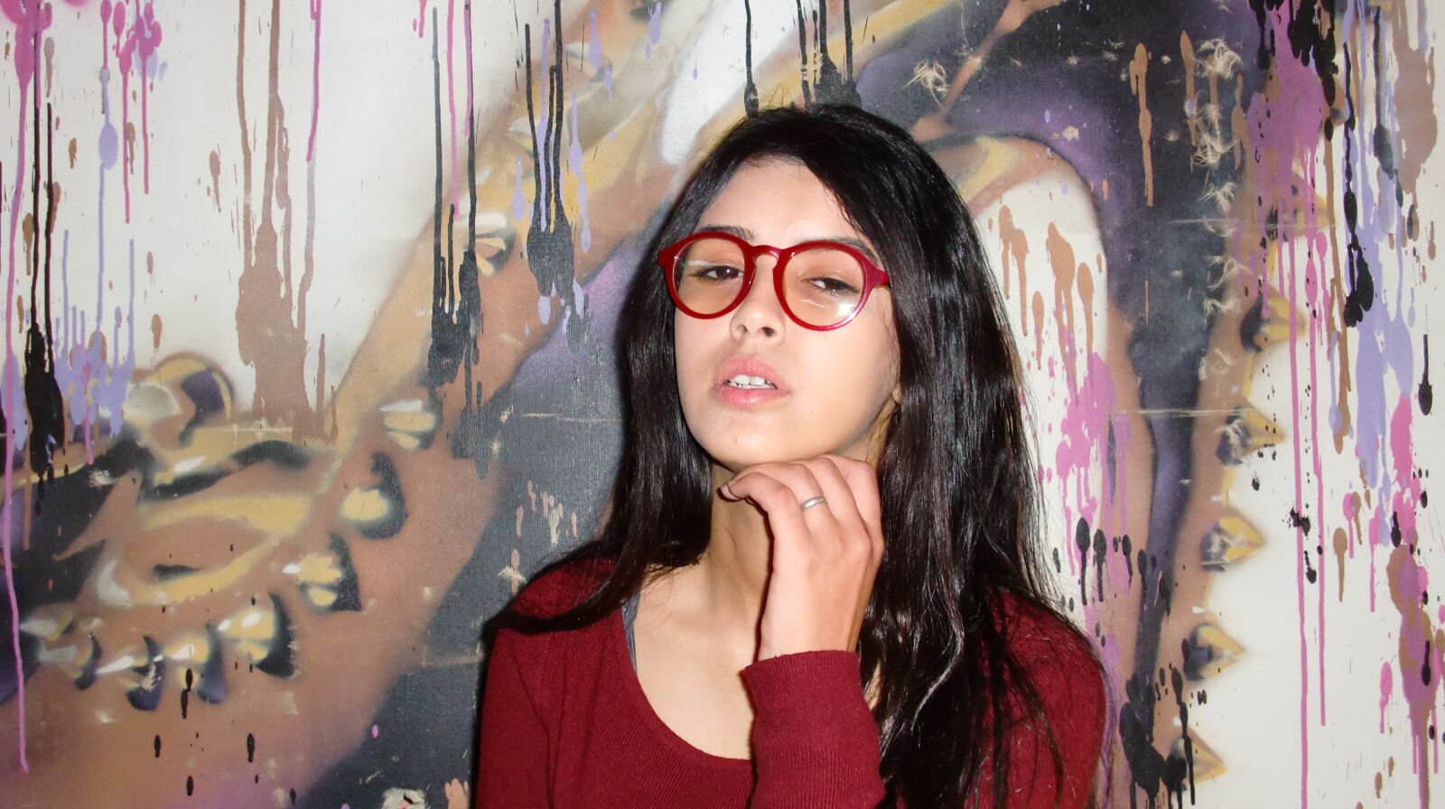 CASIO EX-S12 sample photo. Optical, glasses, girl photography