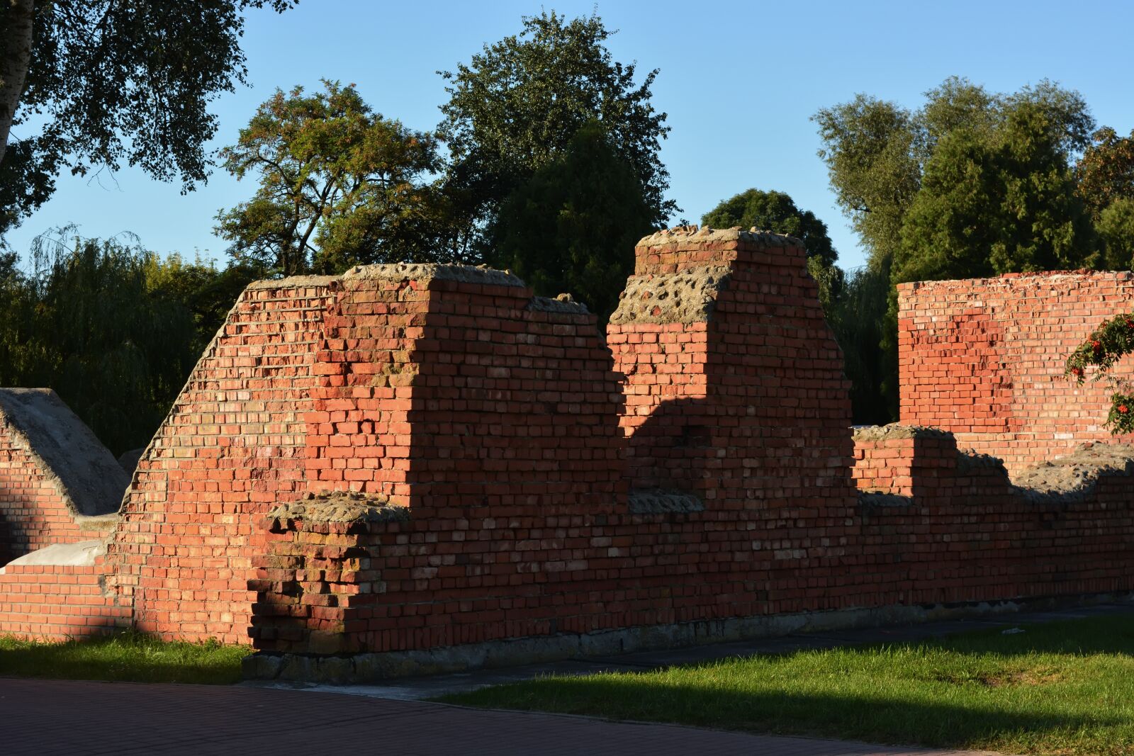Nikon D5200 sample photo. Brest, fortress, memory photography