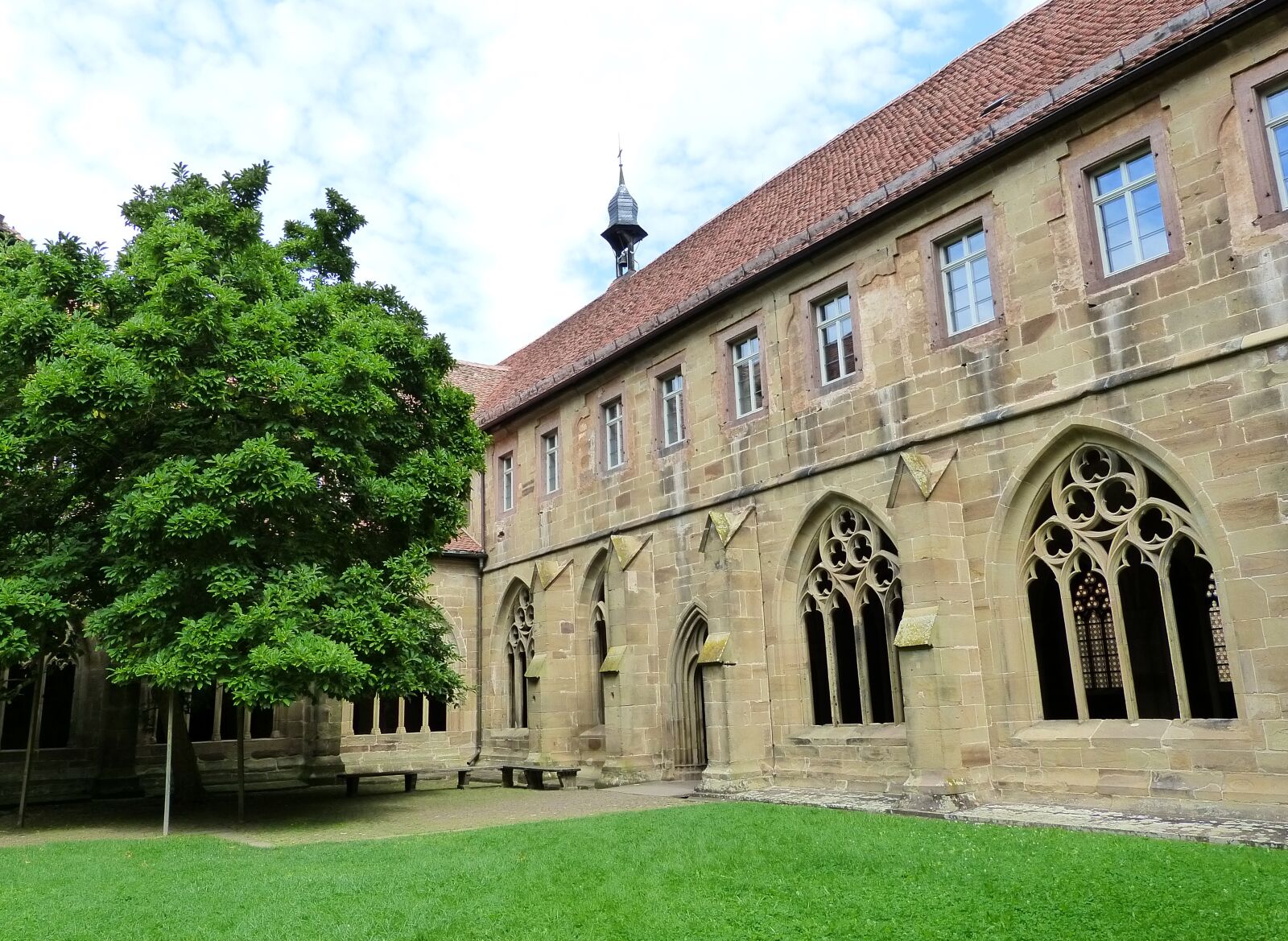 Panasonic Lumix DMC-FZ150 sample photo. Leicester abbey, monastery equipment photography