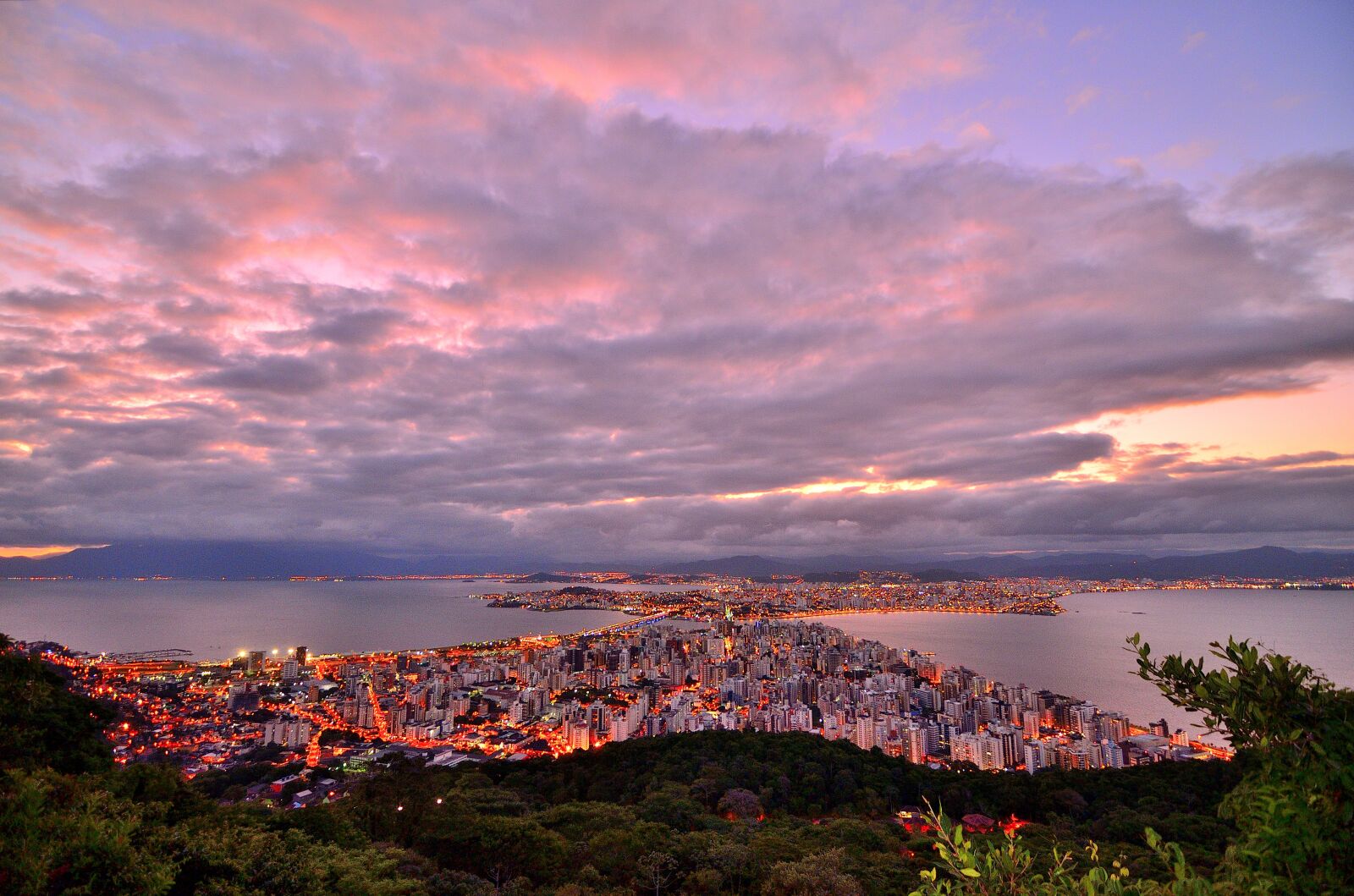 Nikon D5100 sample photo. Beach, brazil, city photography