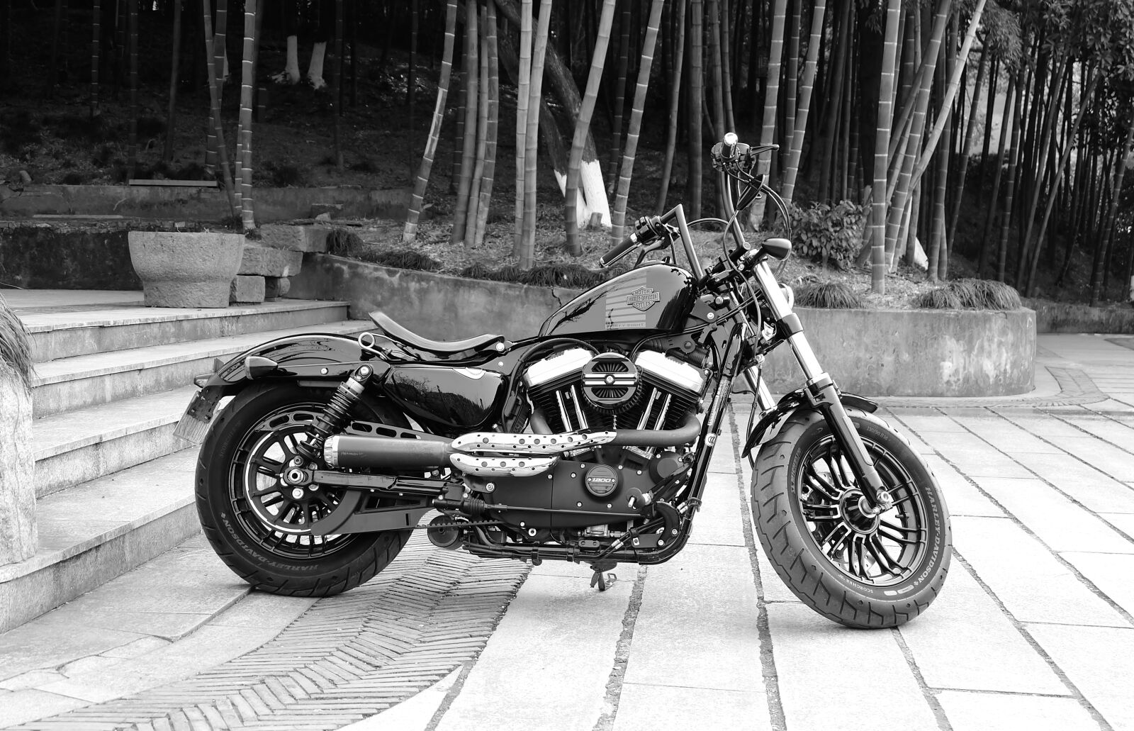 Fujifilm X-A2 + Fujifilm XC 16-50mm F3.5-5.6 OIS II sample photo. Motorcycle, nostalgia, cool photography