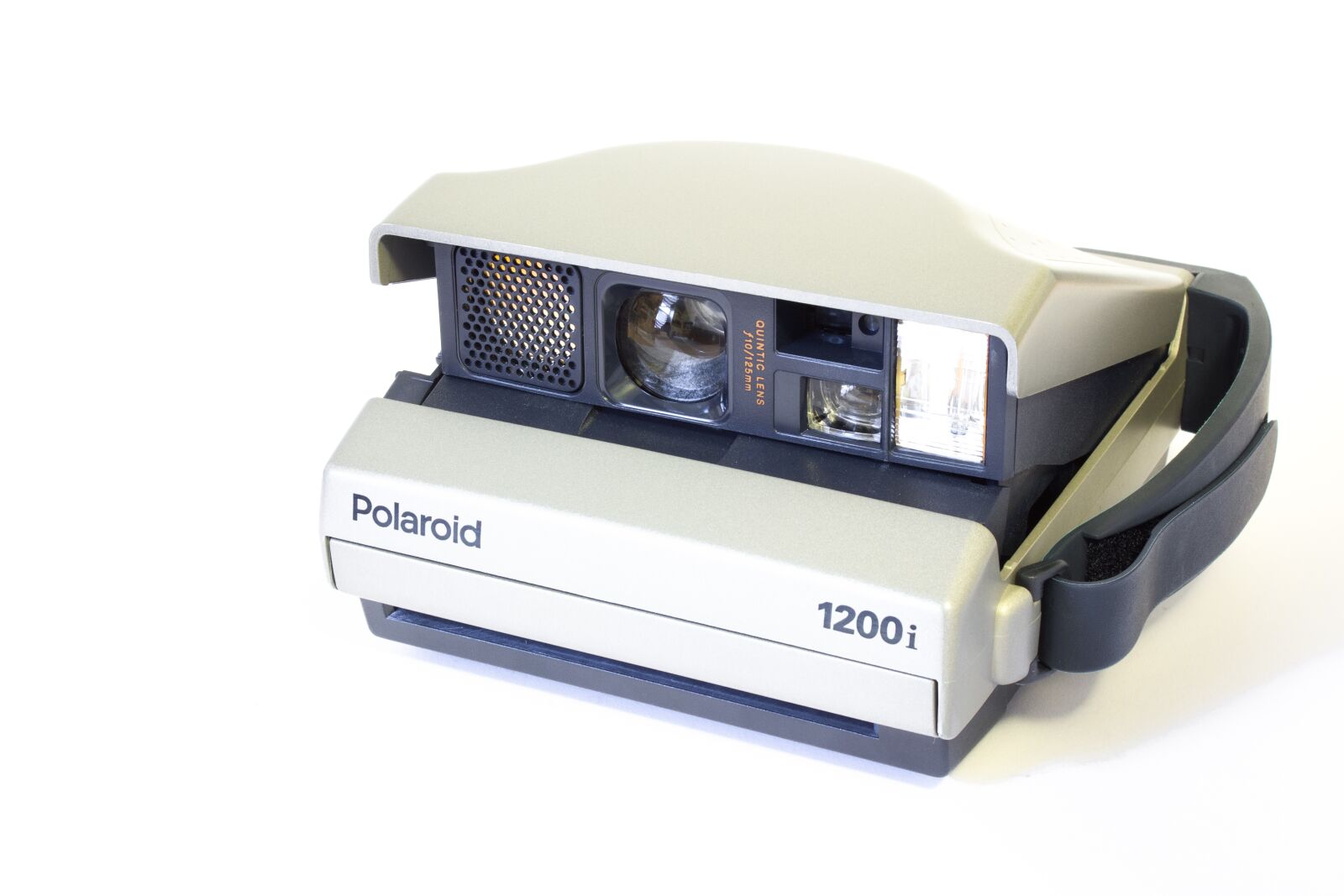 Canon EOS 600D (Rebel EOS T3i / EOS Kiss X5) sample photo. Polaroid, analog, camera photography