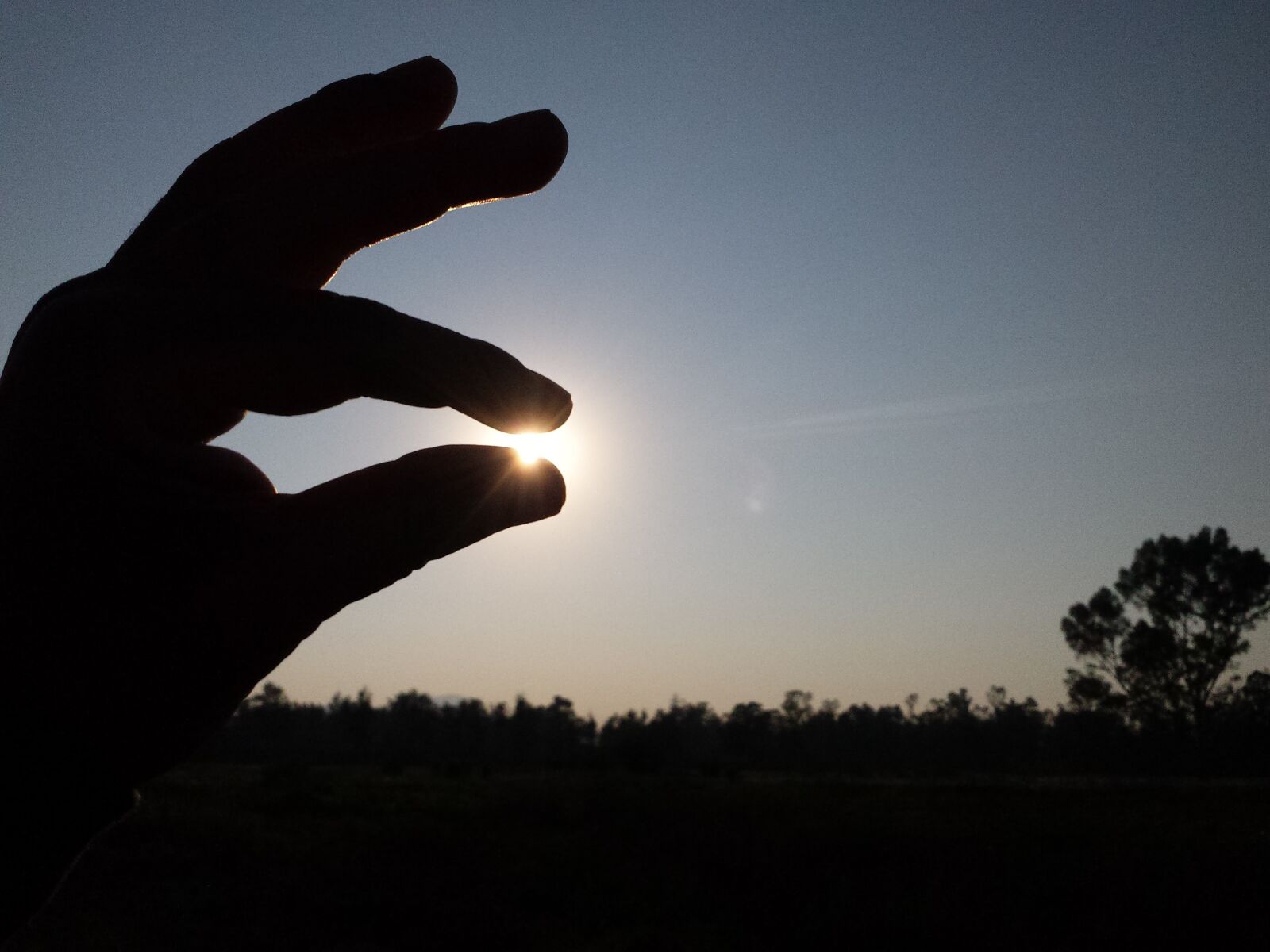 Samsung Galaxy S4 sample photo. Selecting, the sun, dawn photography