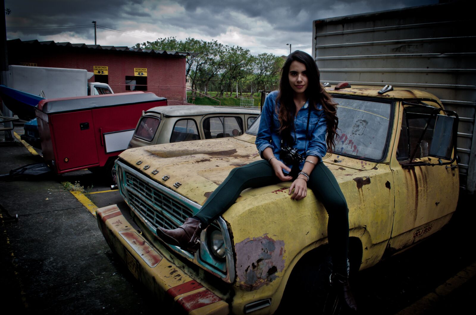 Nikon D5100 sample photo. Portrait, rusty, women photography