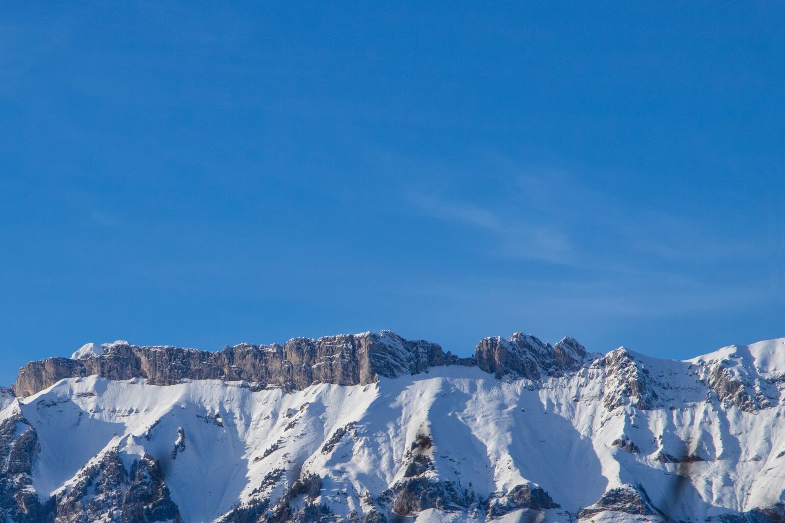 Canon EOS 6D Mark II sample photo. Mountain range, sky, snow photography