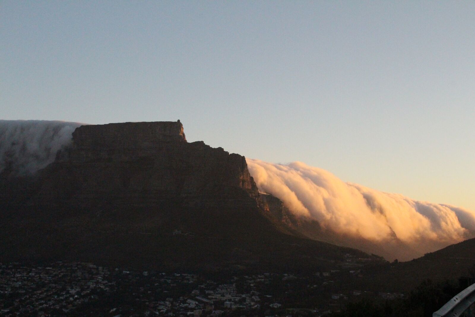 Canon EOS 700D (EOS Rebel T5i / EOS Kiss X7i) sample photo. Table mountain, south africa photography