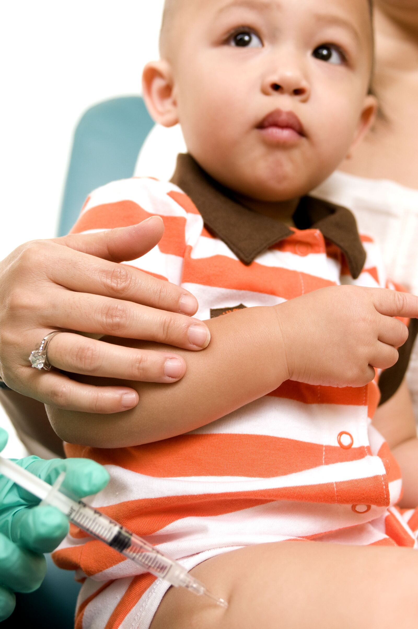 Nikon D300 sample photo. Young boy, receiving, injection photography