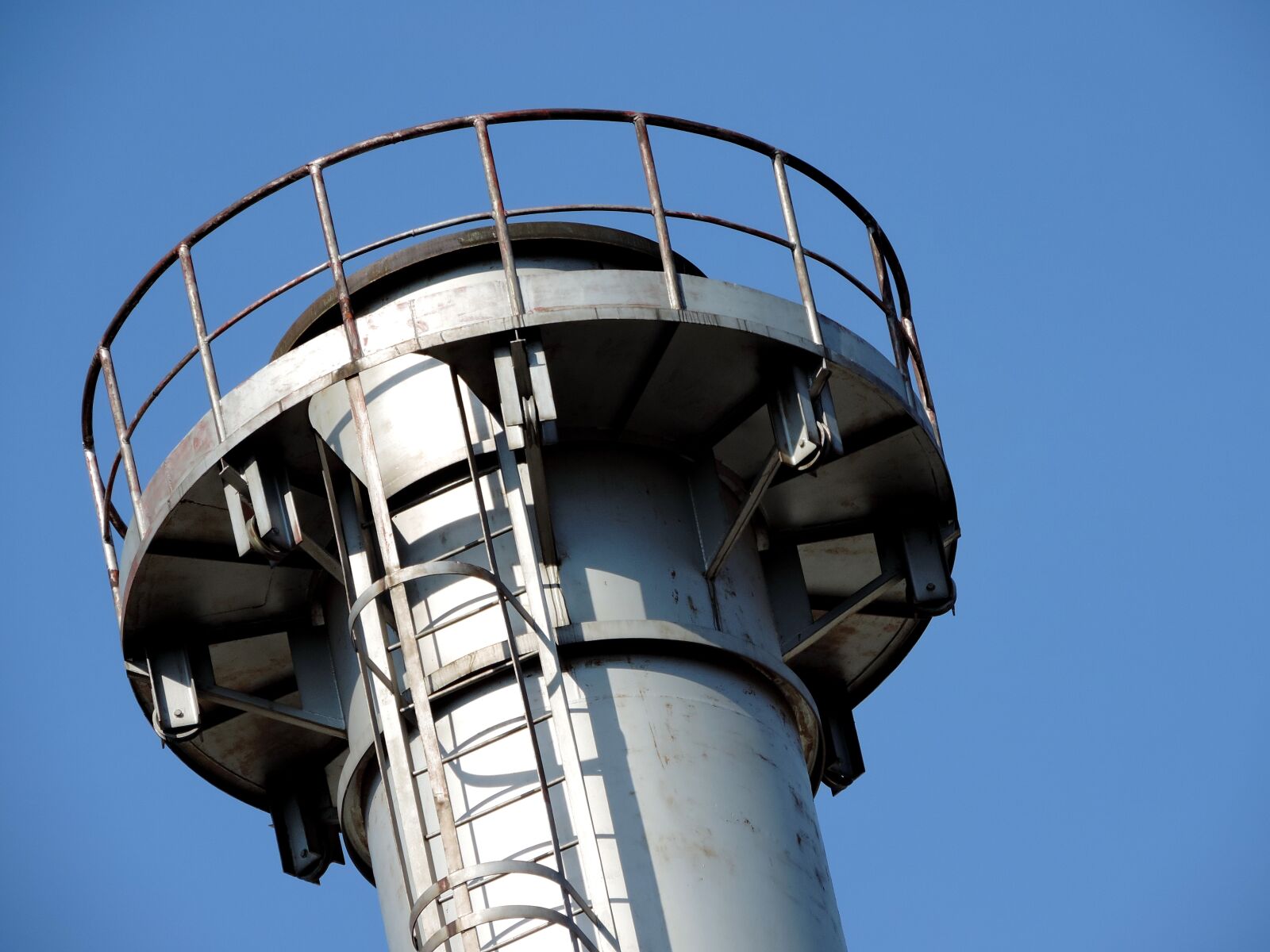 Nikon Coolpix P520 sample photo. Chimney, tower, structure, steel photography