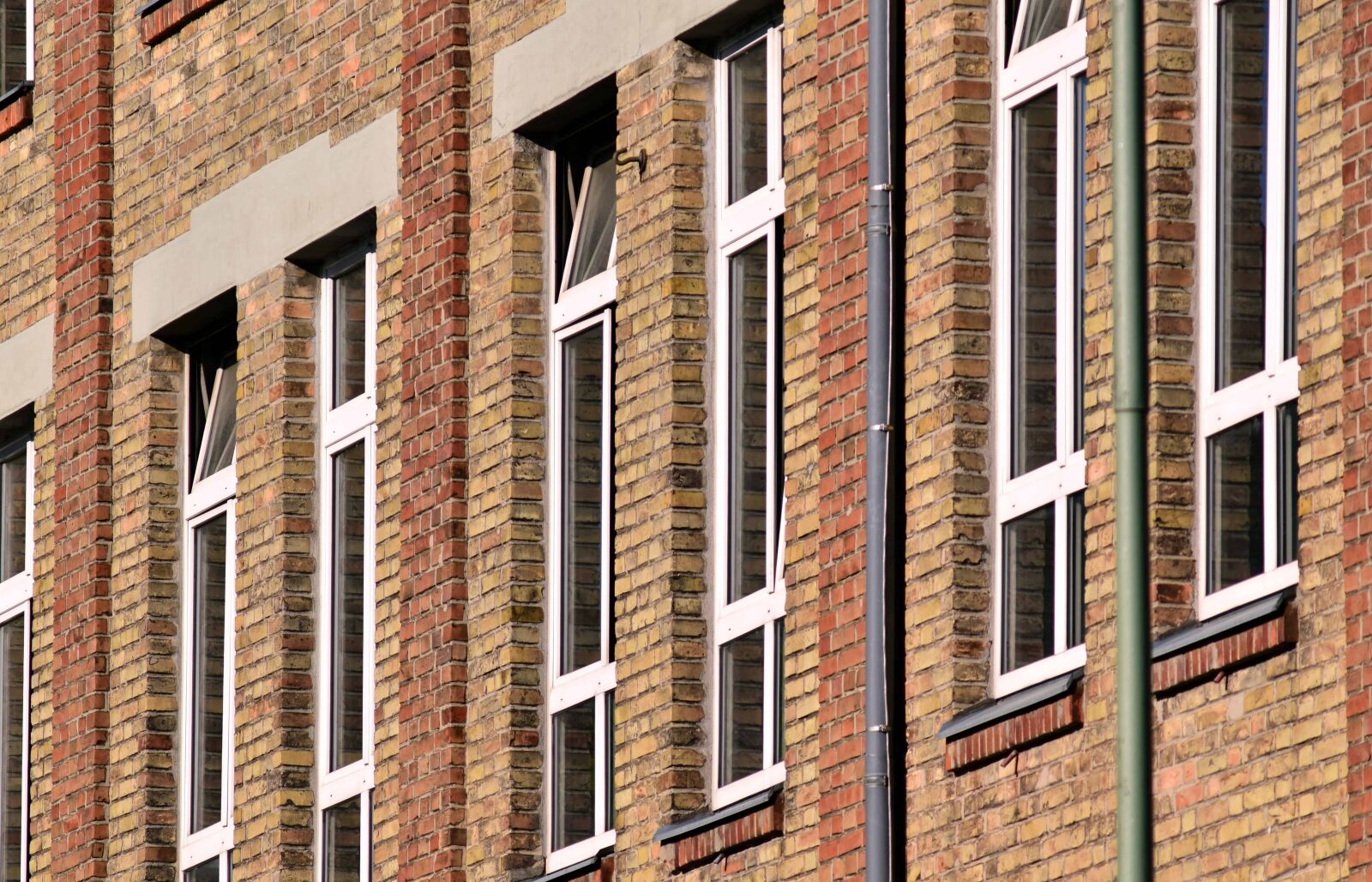 Nikon D3300 sample photo. House, architecture, window, brick photography