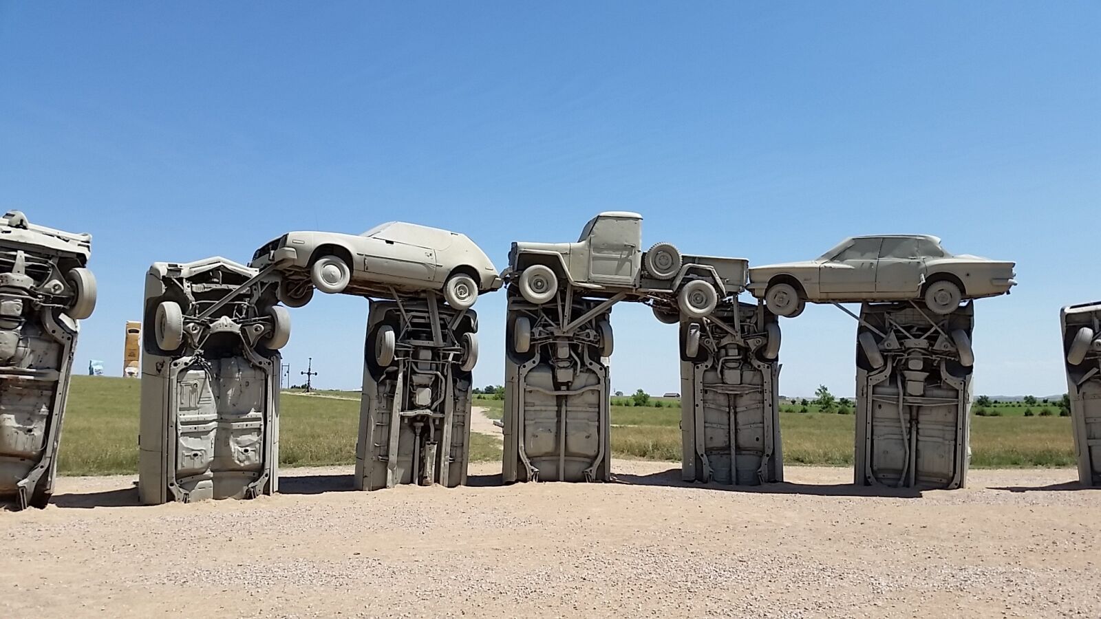 Samsung Galaxy S5 sample photo. Travel, carhenge, tourism photography