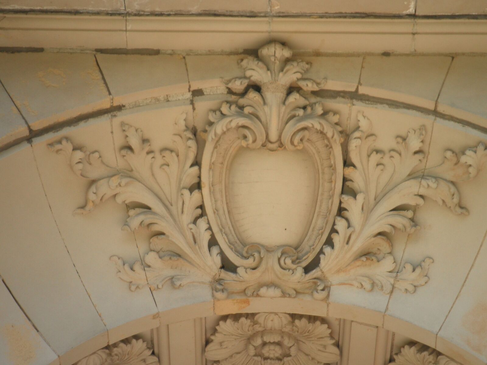 Olympus FE4010,X930 sample photo. Architecture, vintage, building photography