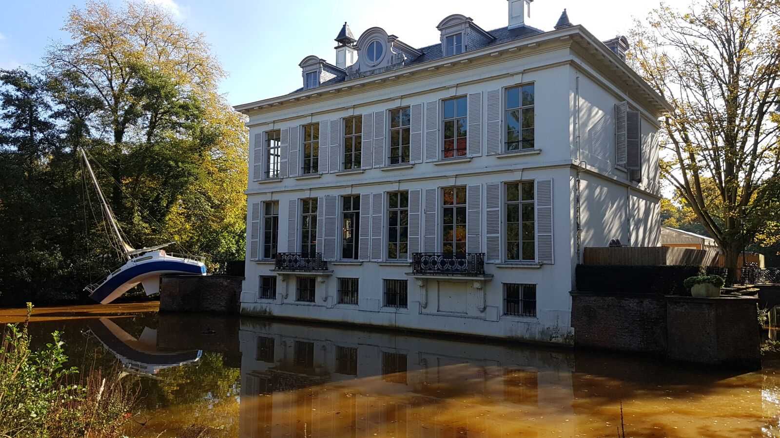 Samsung Galaxy S7 Edge sample photo. Middelheim, park, castle photography