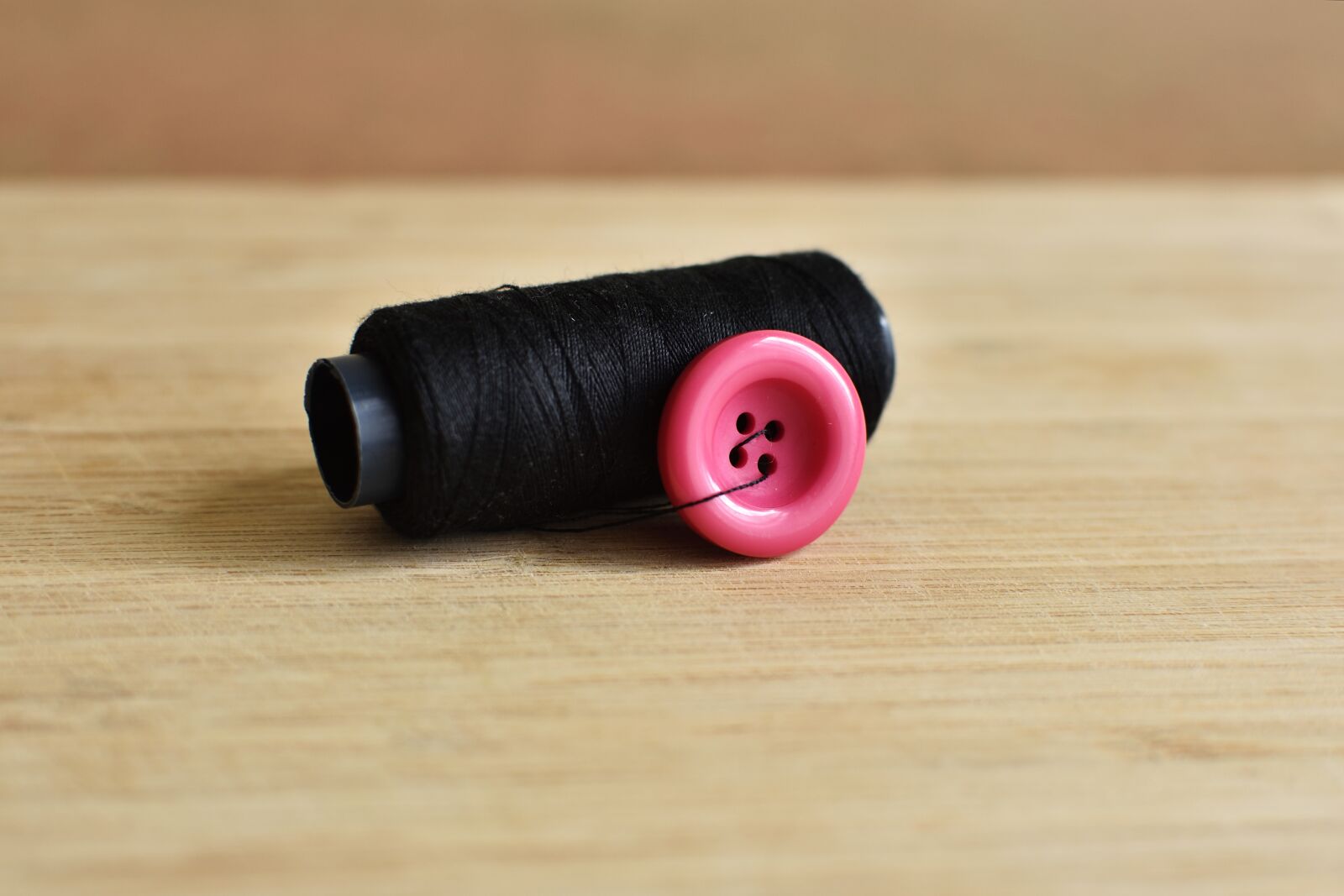 Nikon D7200 sample photo. Button, sewing, yarn photography