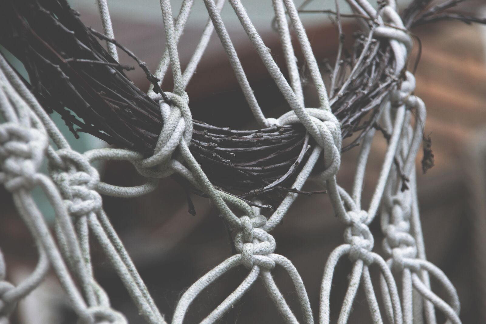 Canon EOS 600D (Rebel EOS T3i / EOS Kiss X5) sample photo. Dream catcher, thread, wallpaper photography
