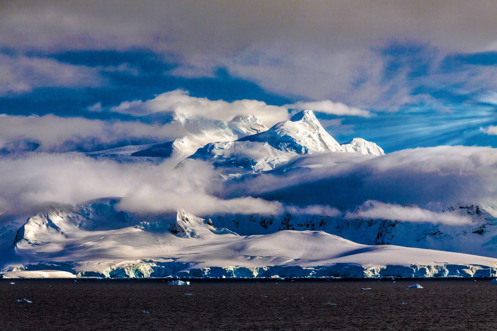 Canon EOS 50D sample photo. Continent, antarctica, iceberg photography