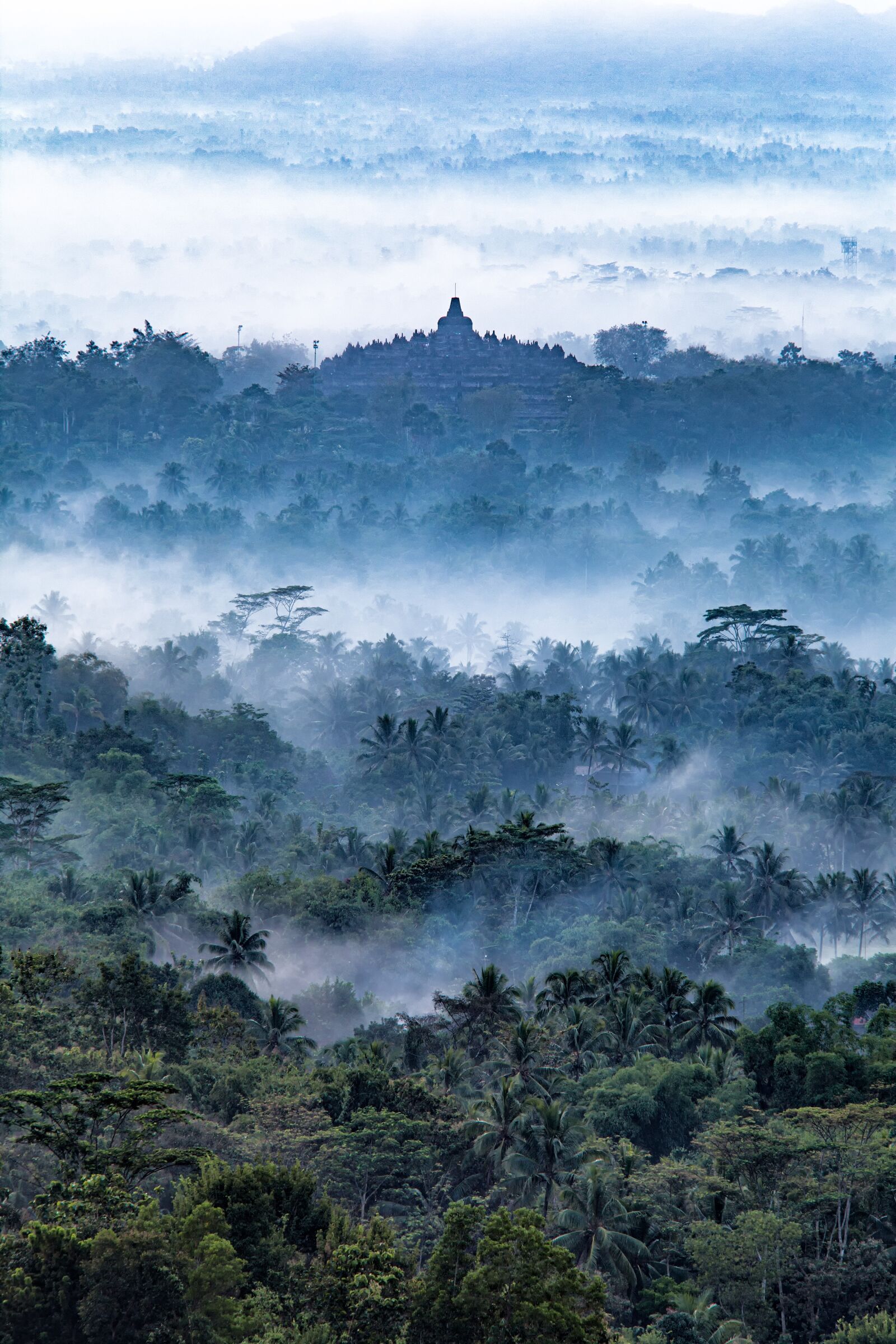 Canon EOS 5D Mark II sample photo. Landscape, view, morning mist photography