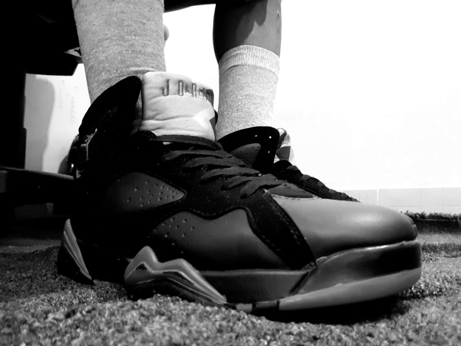 Samsung Galaxy S8 sample photo. Shoes, sneakers, feet photography