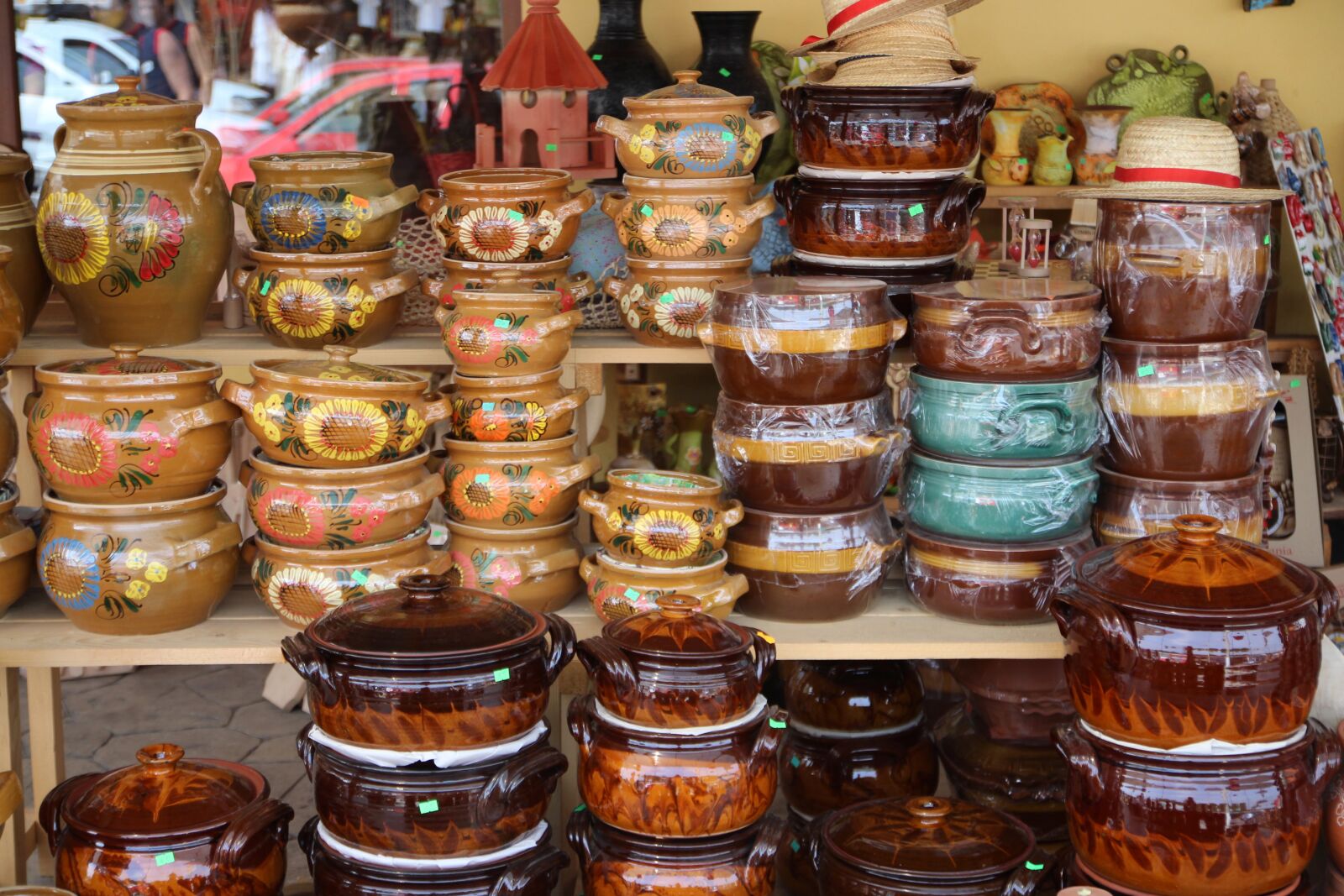 Canon EOS 700D (EOS Rebel T5i / EOS Kiss X7i) sample photo. Ceramics, pots, tradition photography