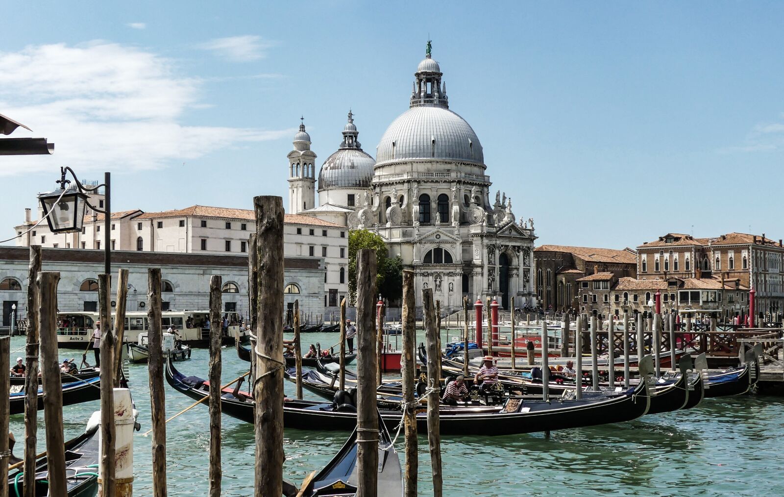 Panasonic Lumix DMC-FZ300 sample photo. Venice, la serenissima, lagoon photography