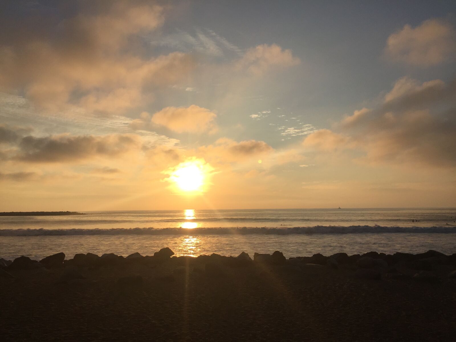 iPhone 6 back camera 4.15mm f/2.2 sample photo. Sunset, peaceful, tranquil photography