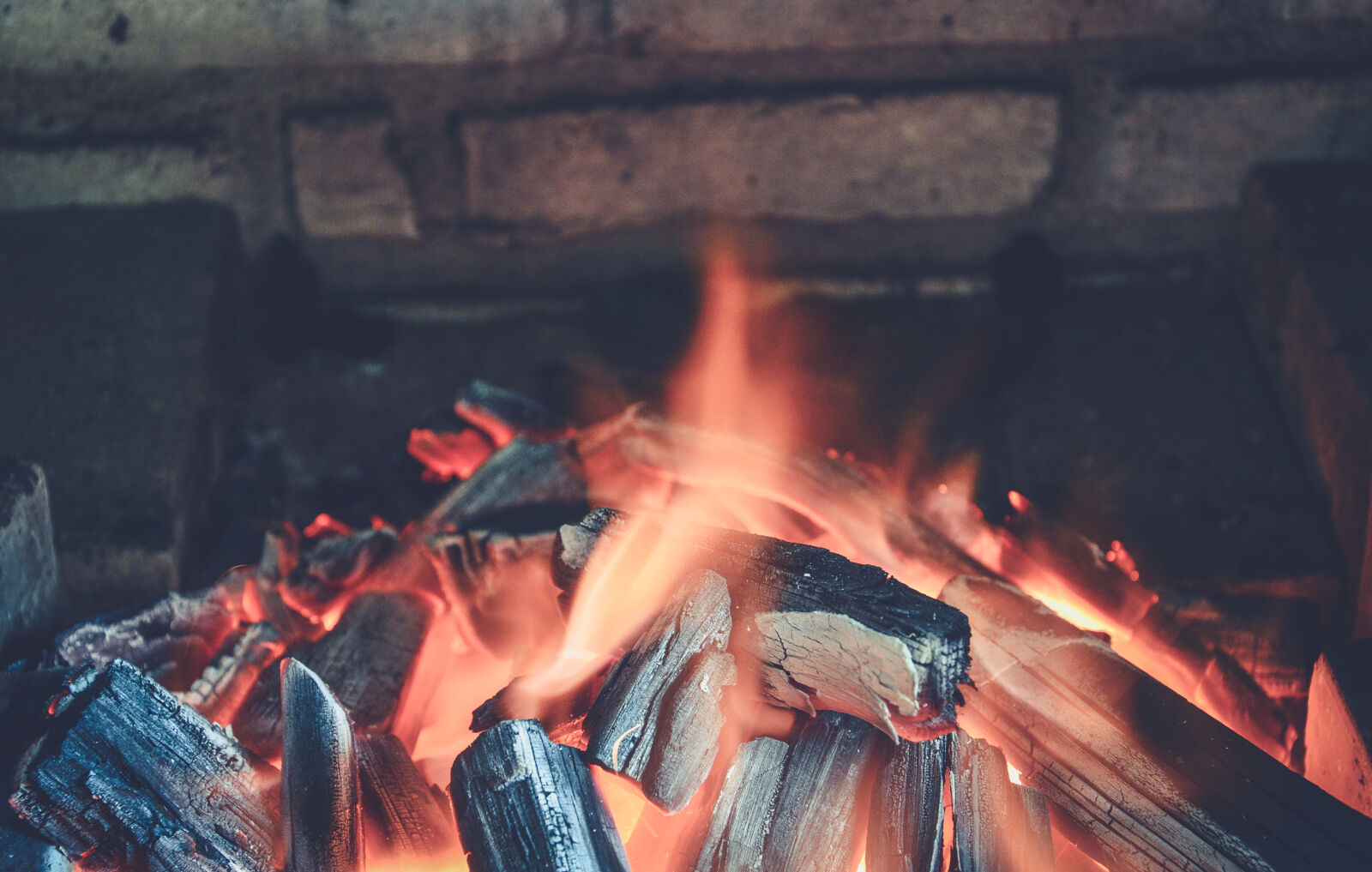 Nikon D3200 sample photo. Fire, warm, fireplace, barbecue photography