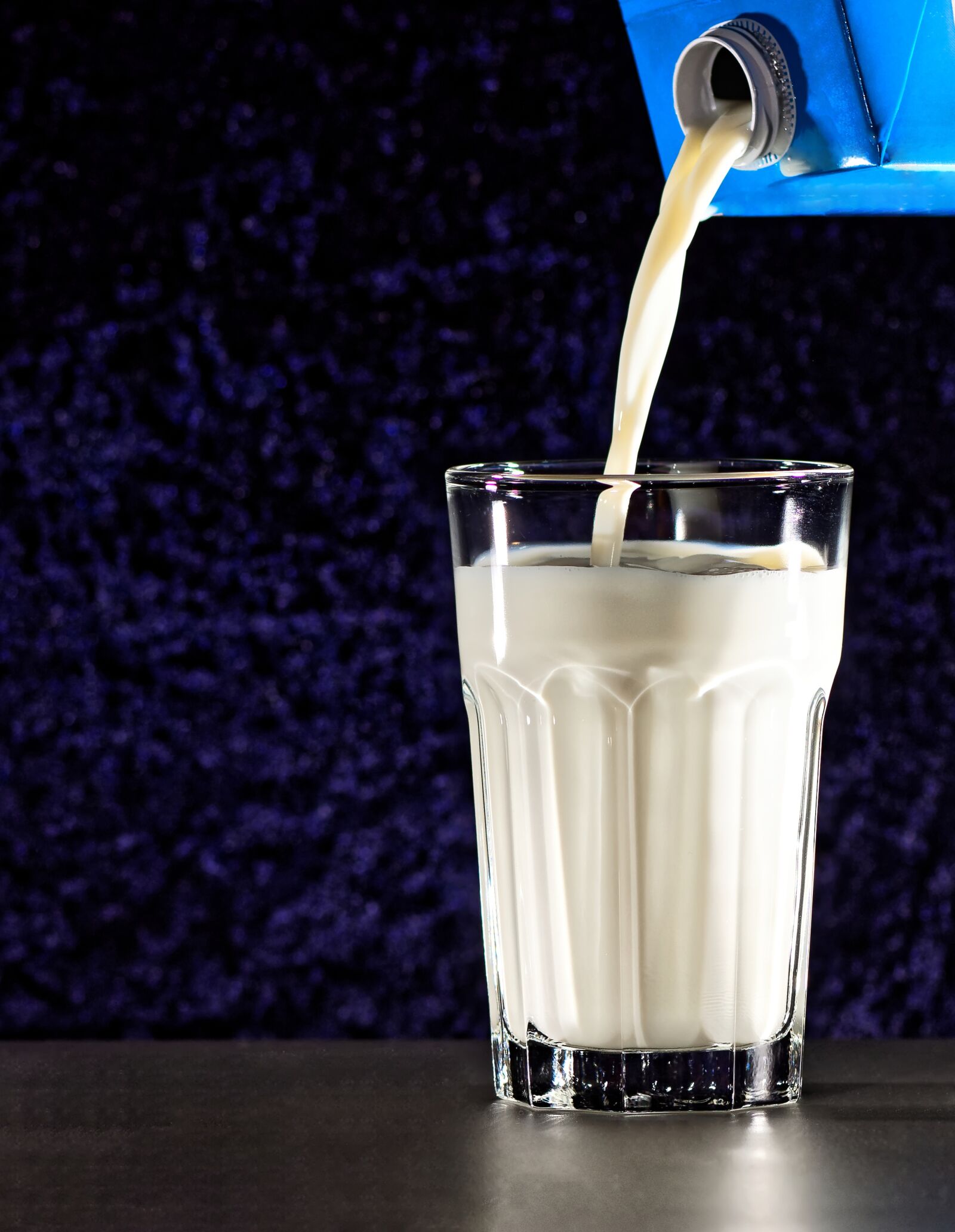 Nikon D7200 sample photo. Milk, glass, healthy photography