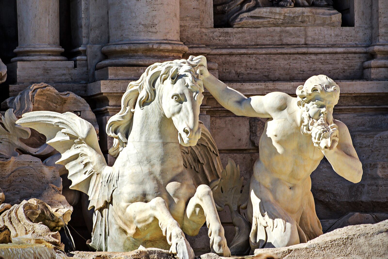 Canon EOS 1300D (EOS Rebel T6 / EOS Kiss X80) sample photo. Statue, trevi fountain, rome photography