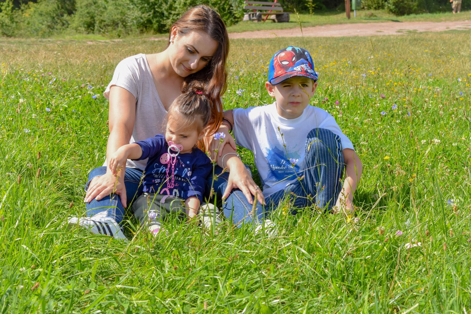 Nikon D3500 sample photo. Family, happiness, moment photography