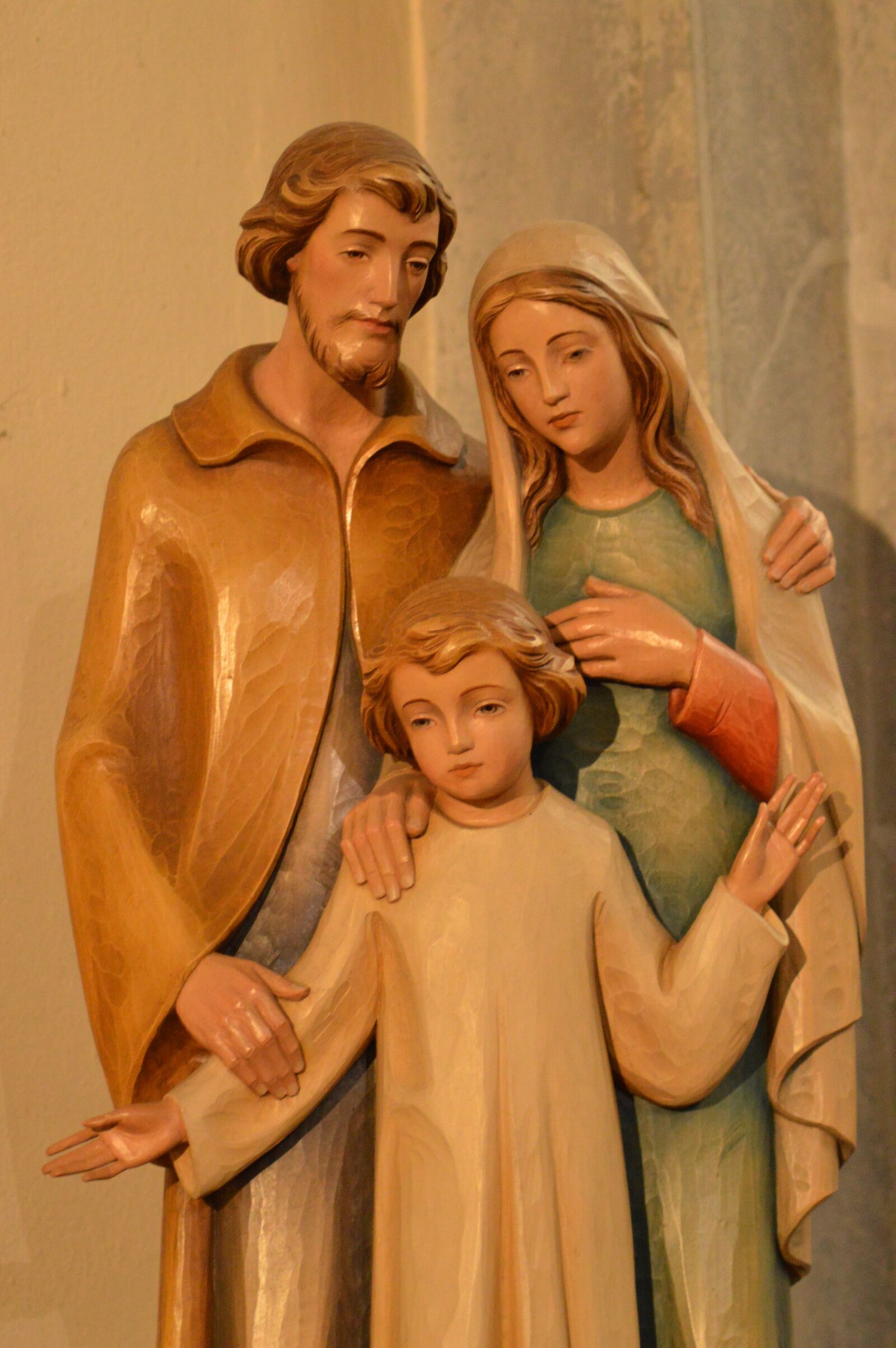 Nikon D3200 sample photo. Statue, family, three photography