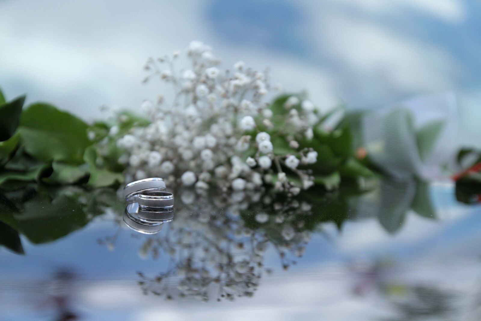 Canon EOS 7D sample photo. Jewelry, metallic, platinum, reflection photography