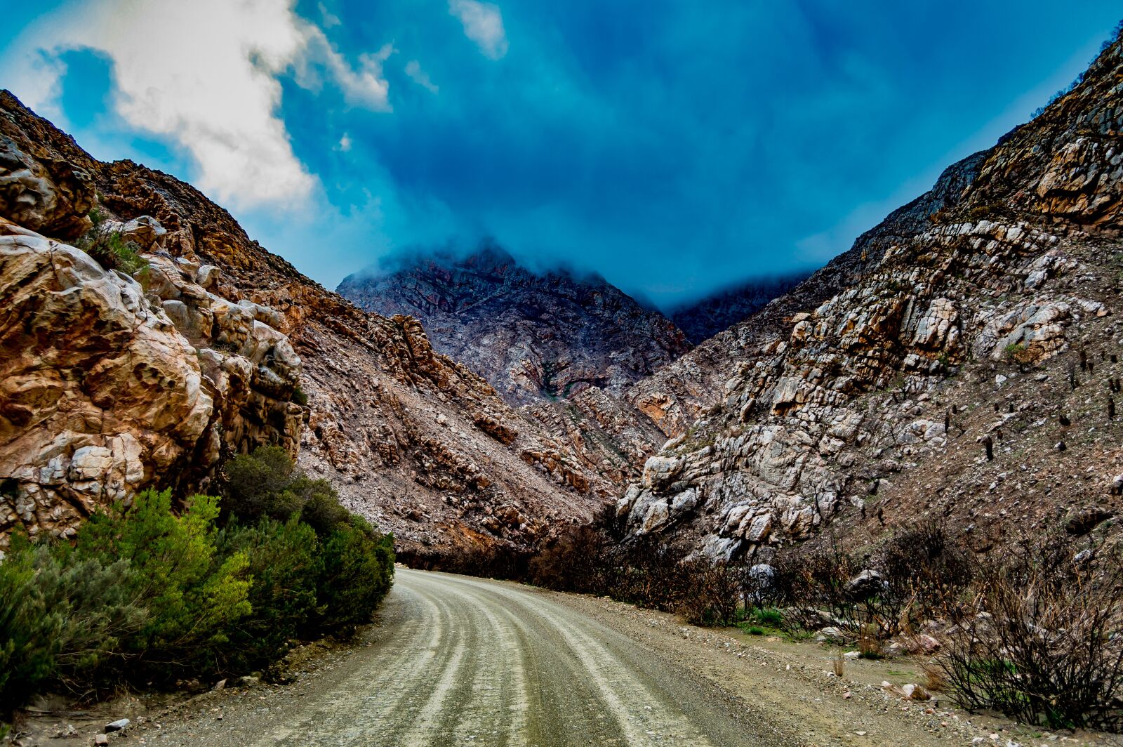 Nikon D3200 sample photo. Path, mountains, travel photography