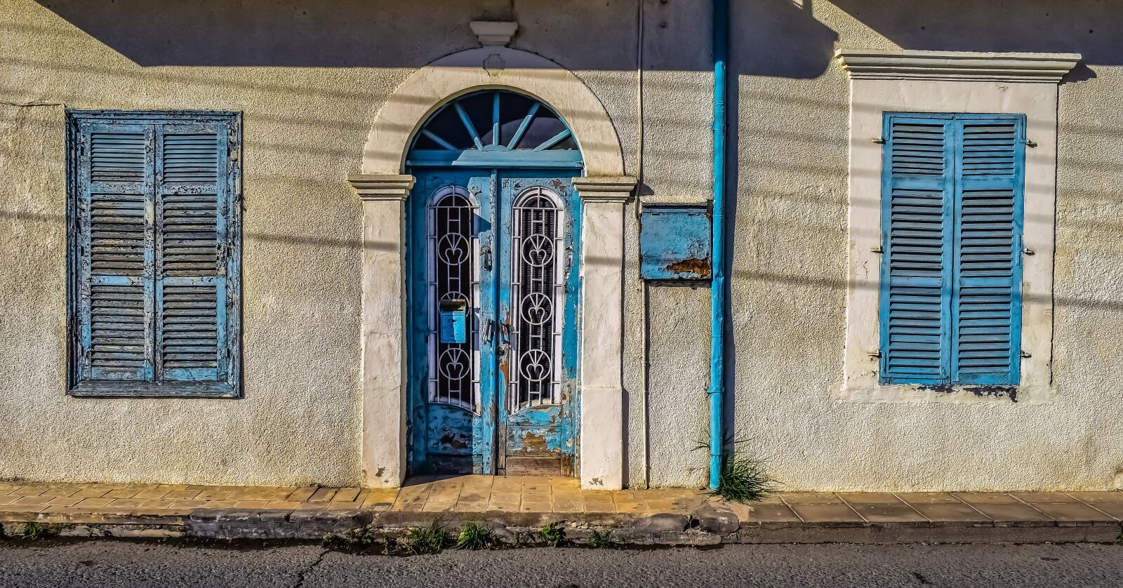 Nikon D3300 sample photo. House, façade, architecture photography
