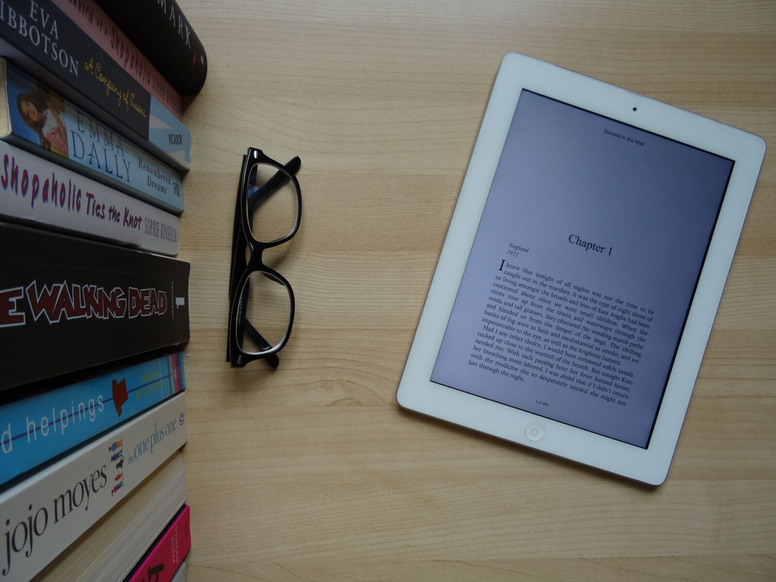 Sony DSC-HX50 sample photo. Glasses, learn, novel photography