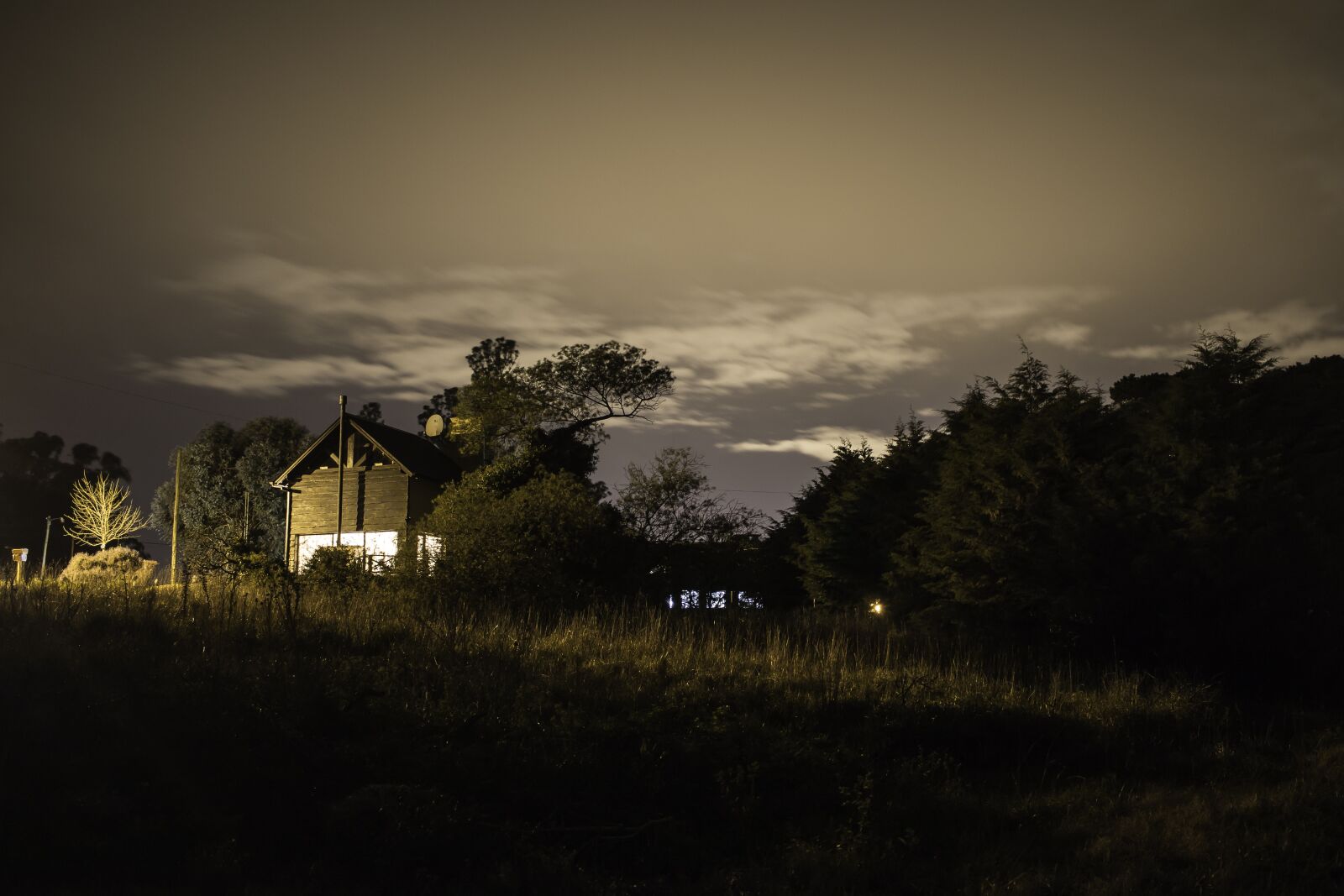 Canon EF-S 24mm F2.8 STM sample photo. Photography night, parents saw photography