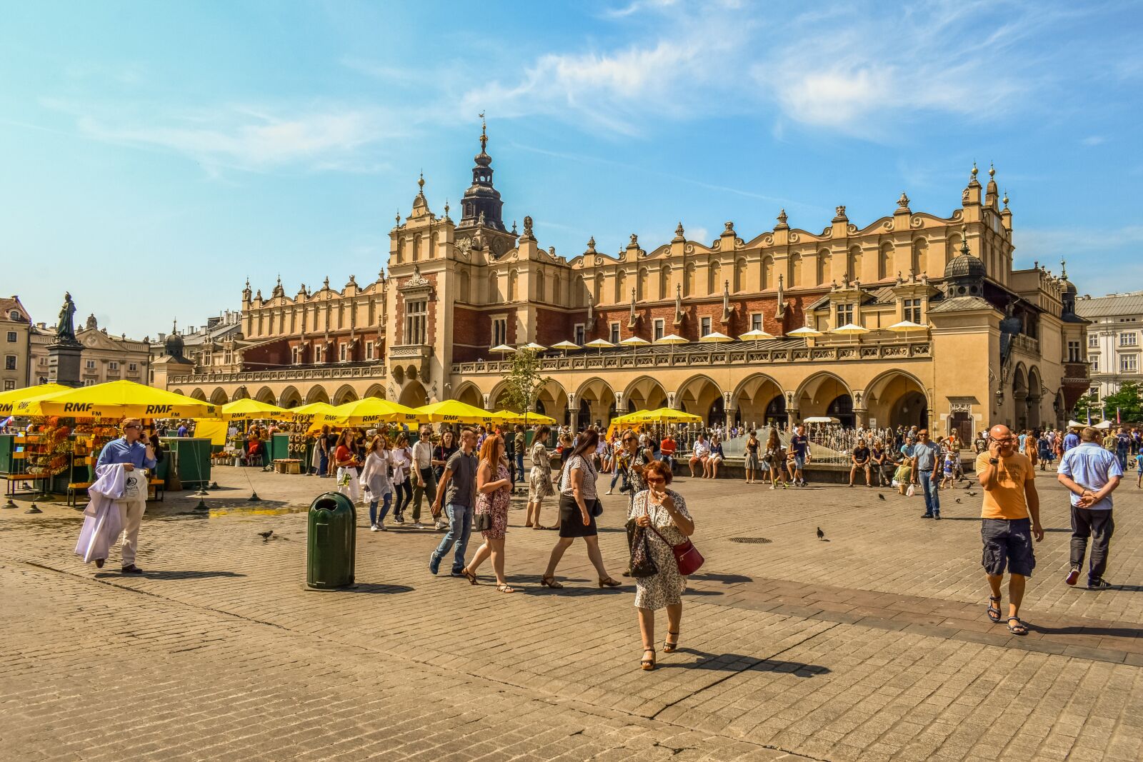 Nikon D3300 sample photo. Krakow, poland, the sukiennice photography
