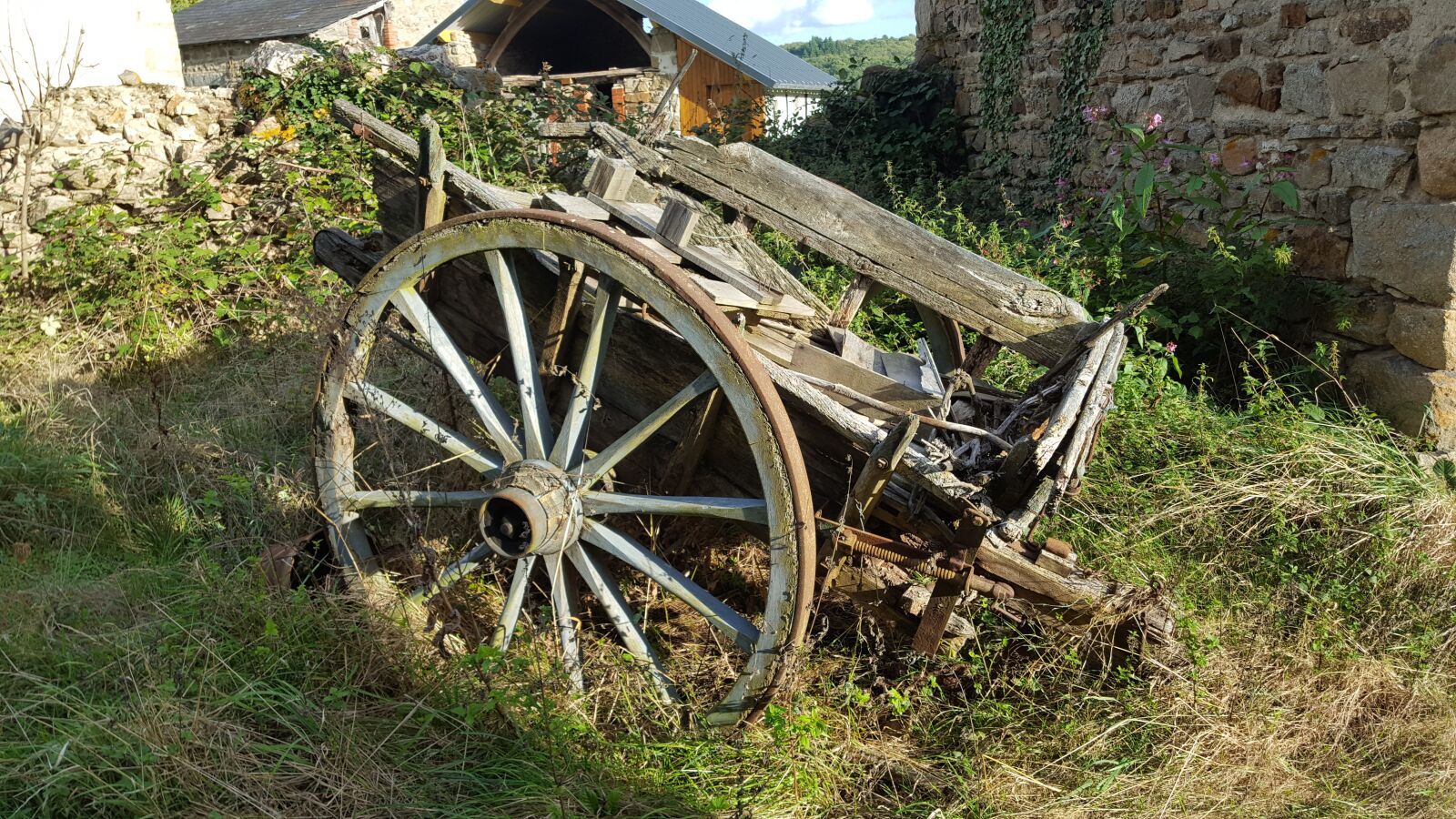 Samsung Galaxy S6 sample photo. Cart, wheel, old photography