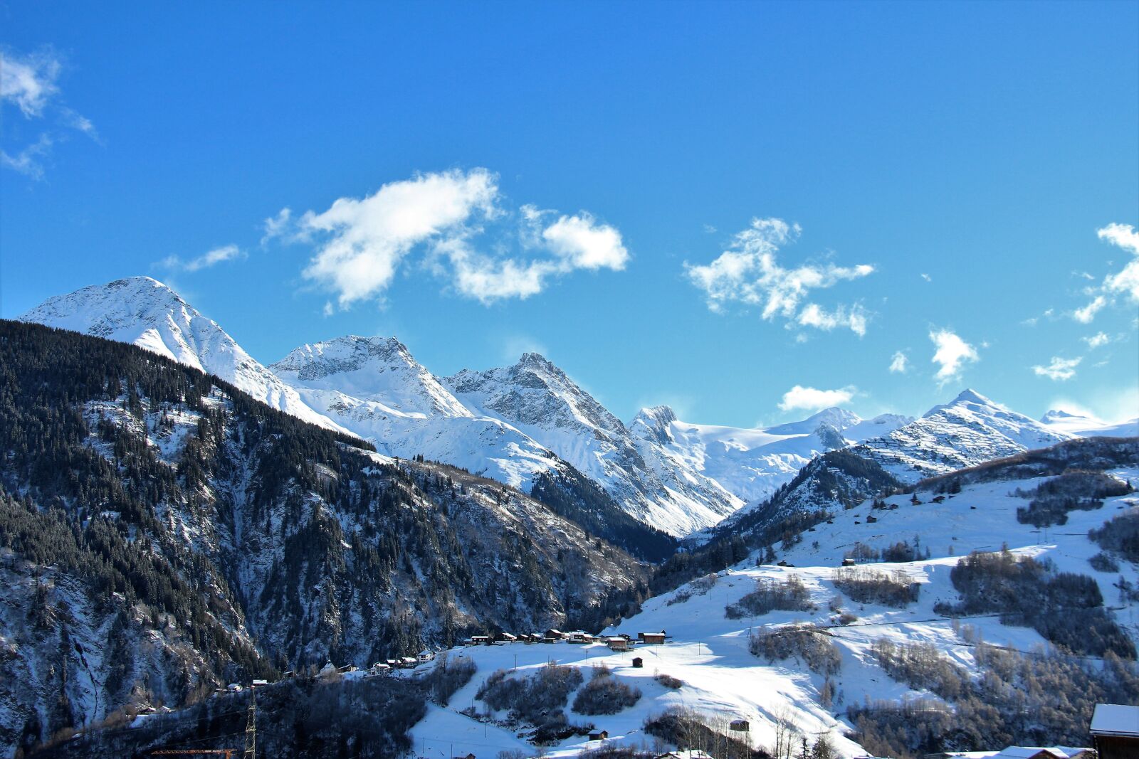 Canon EOS 700D (EOS Rebel T5i / EOS Kiss X7i) sample photo. Snow, mountain, panorama photography