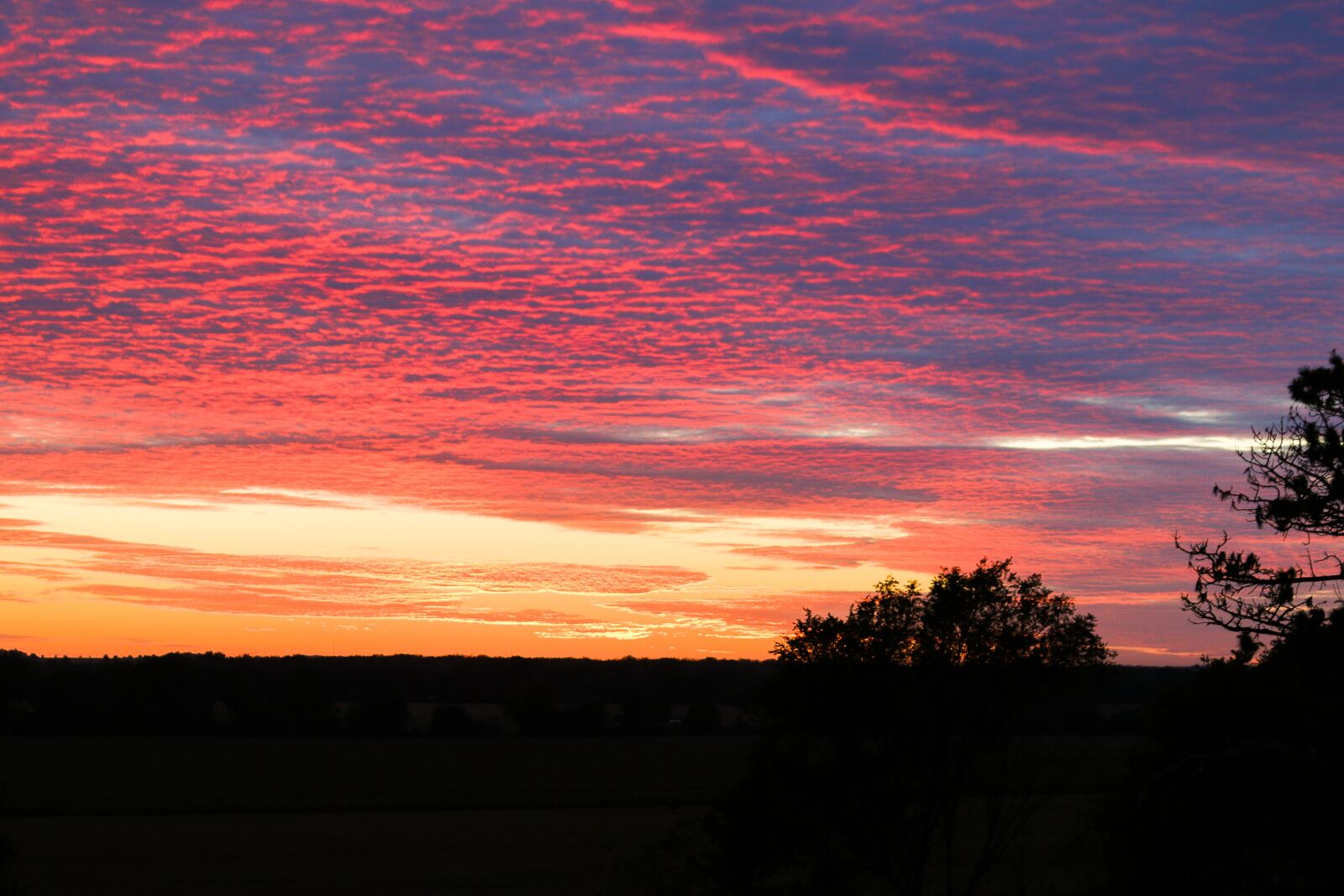Canon EF 70-300mm F4-5.6 IS USM sample photo. Sunset, colorful, silhouette photography
