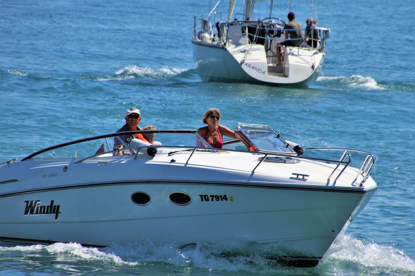 Canon EOS 80D sample photo. Boat, swim, motorboat photography