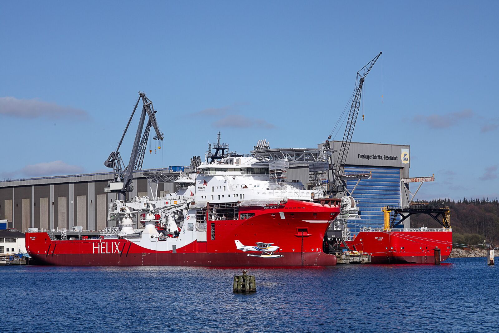 Canon EOS 5D Mark II sample photo. Shipyard, ship, seaplane photography