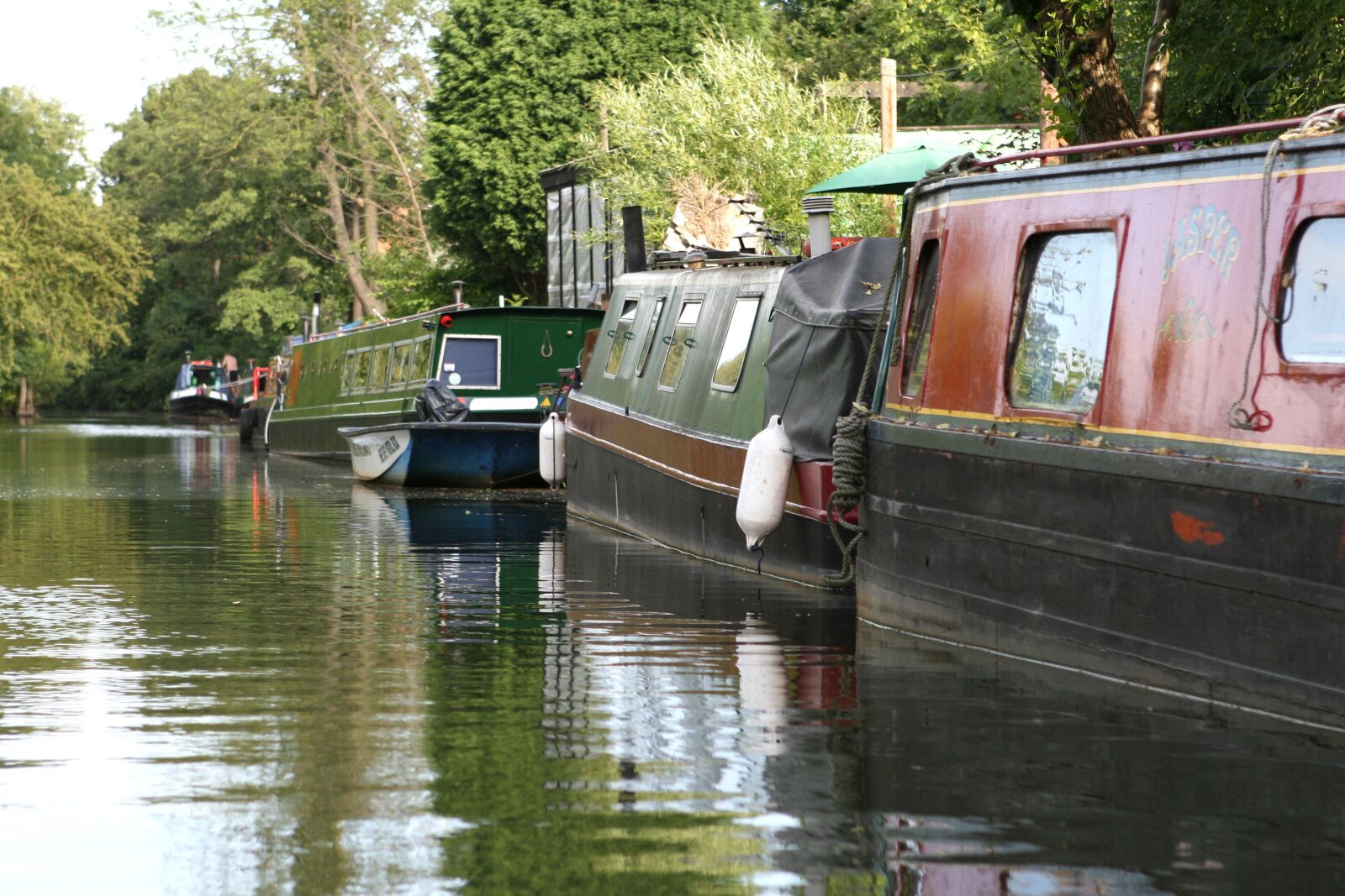Canon EOS 30D sample photo. Aquatic, boat, dinghy photography
