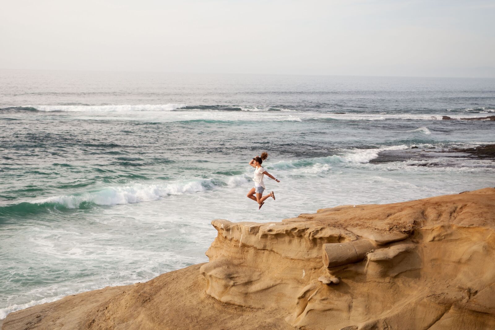 Canon EOS 5D Mark II sample photo. People, woman, jump photography