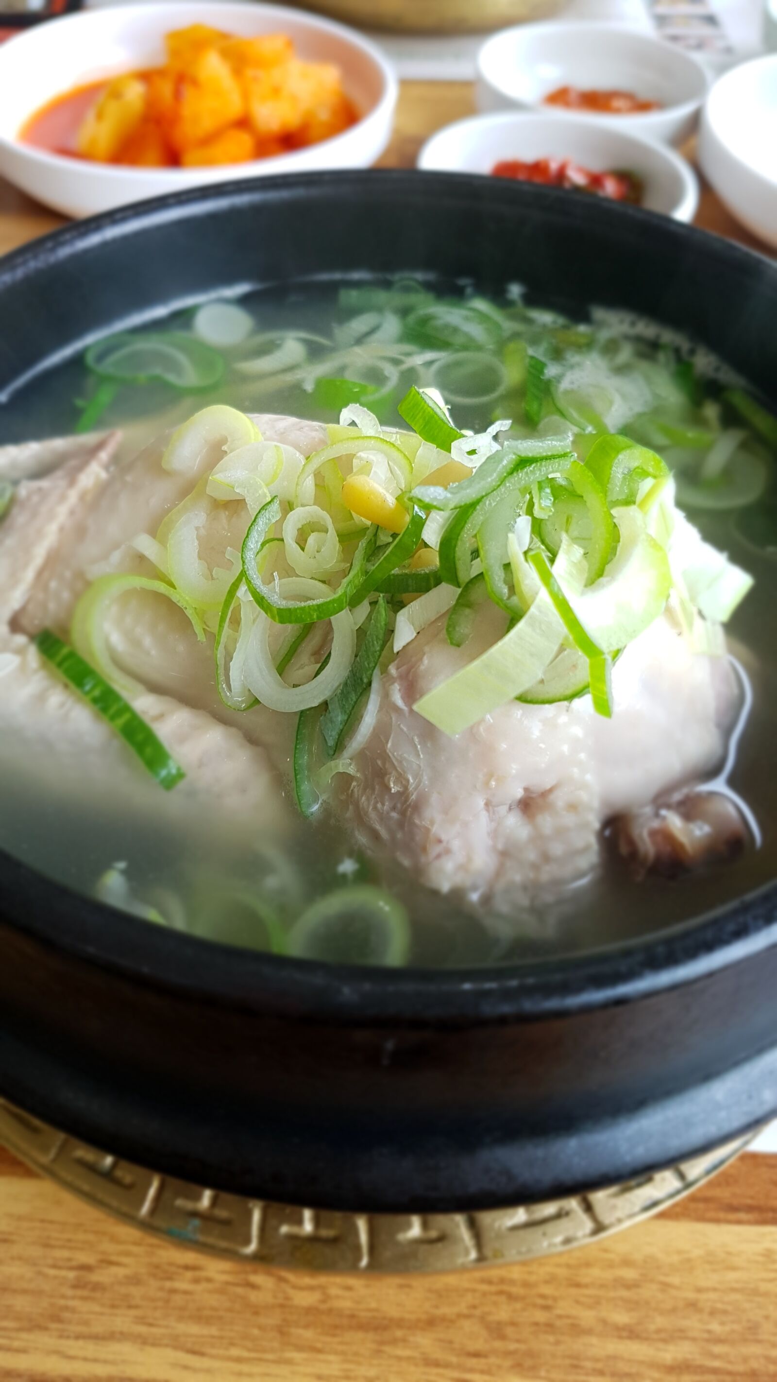 Samsung Galaxy S7 Edge sample photo. Samgyetang, the heat, you photography