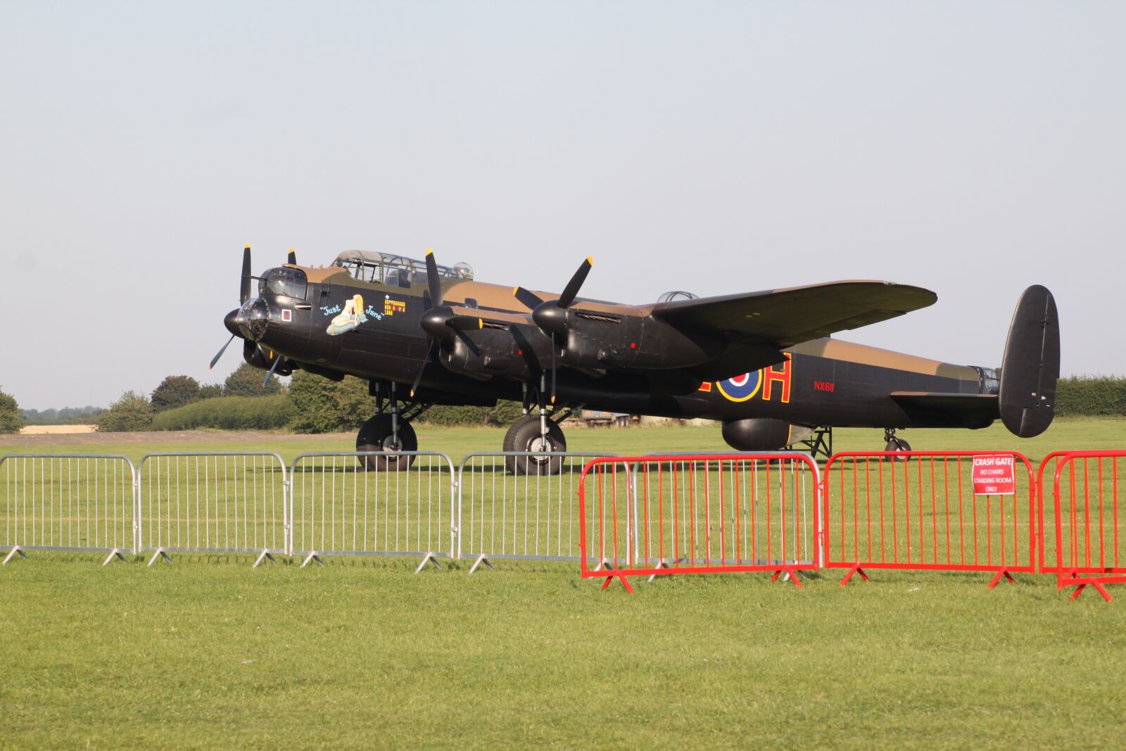 Canon EOS 500D (EOS Rebel T1i / EOS Kiss X3) sample photo. Lancaster, aeroplane, airplane photography