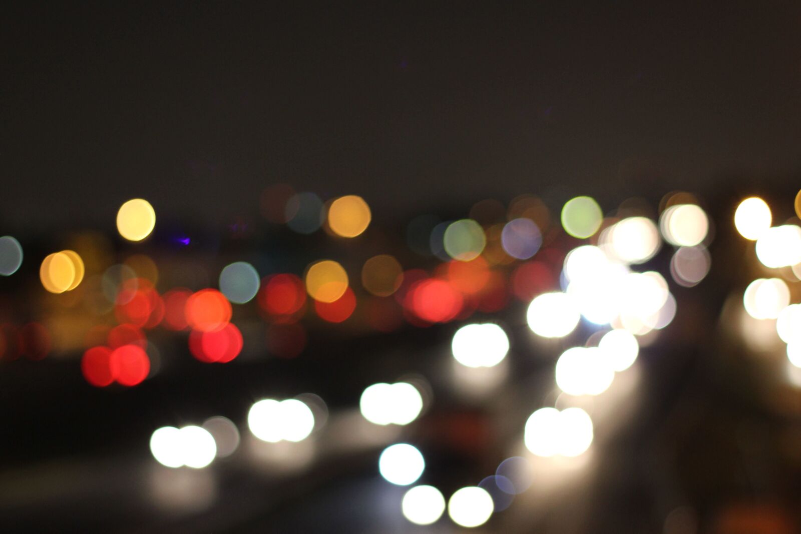 Canon EOS 550D (EOS Rebel T2i / EOS Kiss X4) sample photo. Illuminated, light, night, dark photography