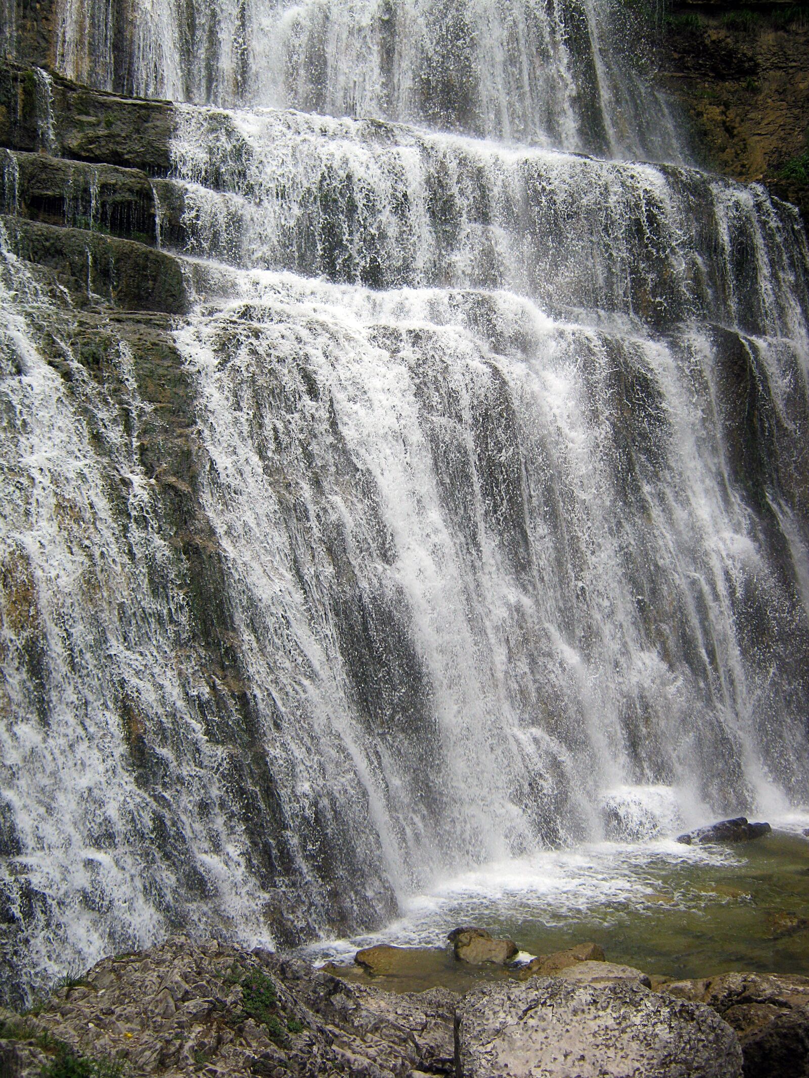 Canon PowerShot A495 sample photo. Waterfall, herrisson, large photography